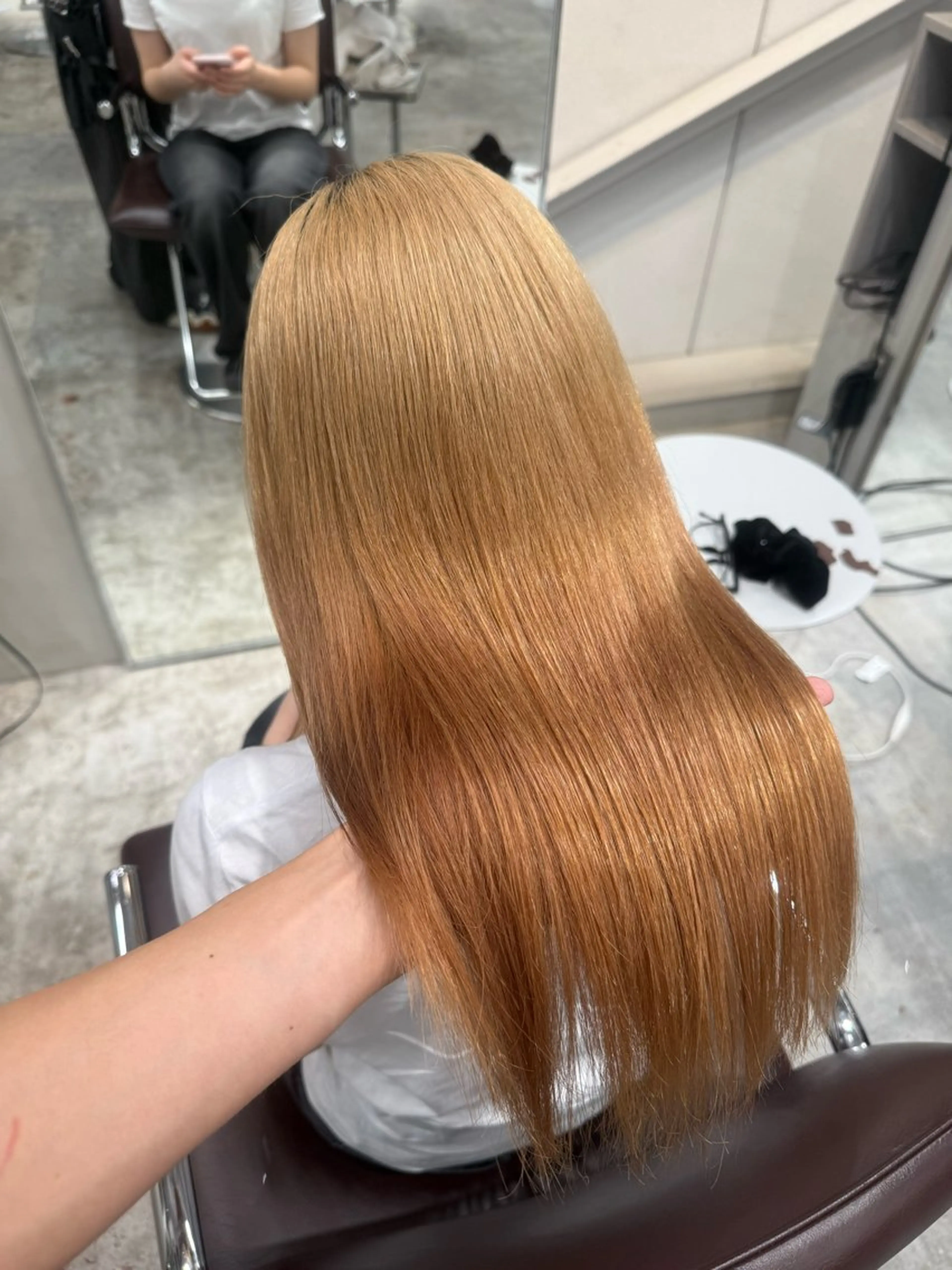 ミディアム ヘアカラー fev Yumaのヘアスタイル