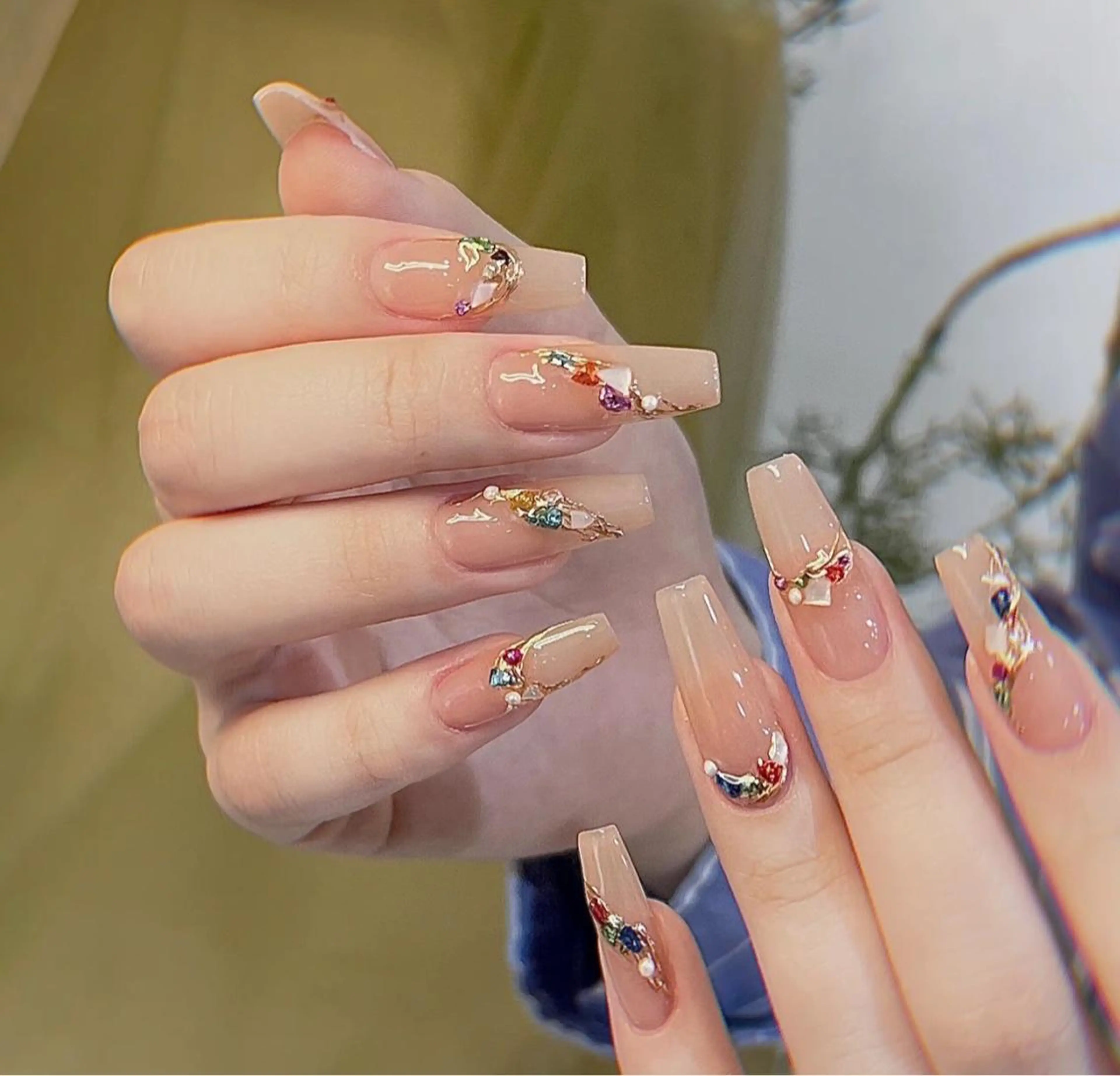 ネイル ハンドネイル BETTER ME ネイルサロン池田公園のネイルデザイン