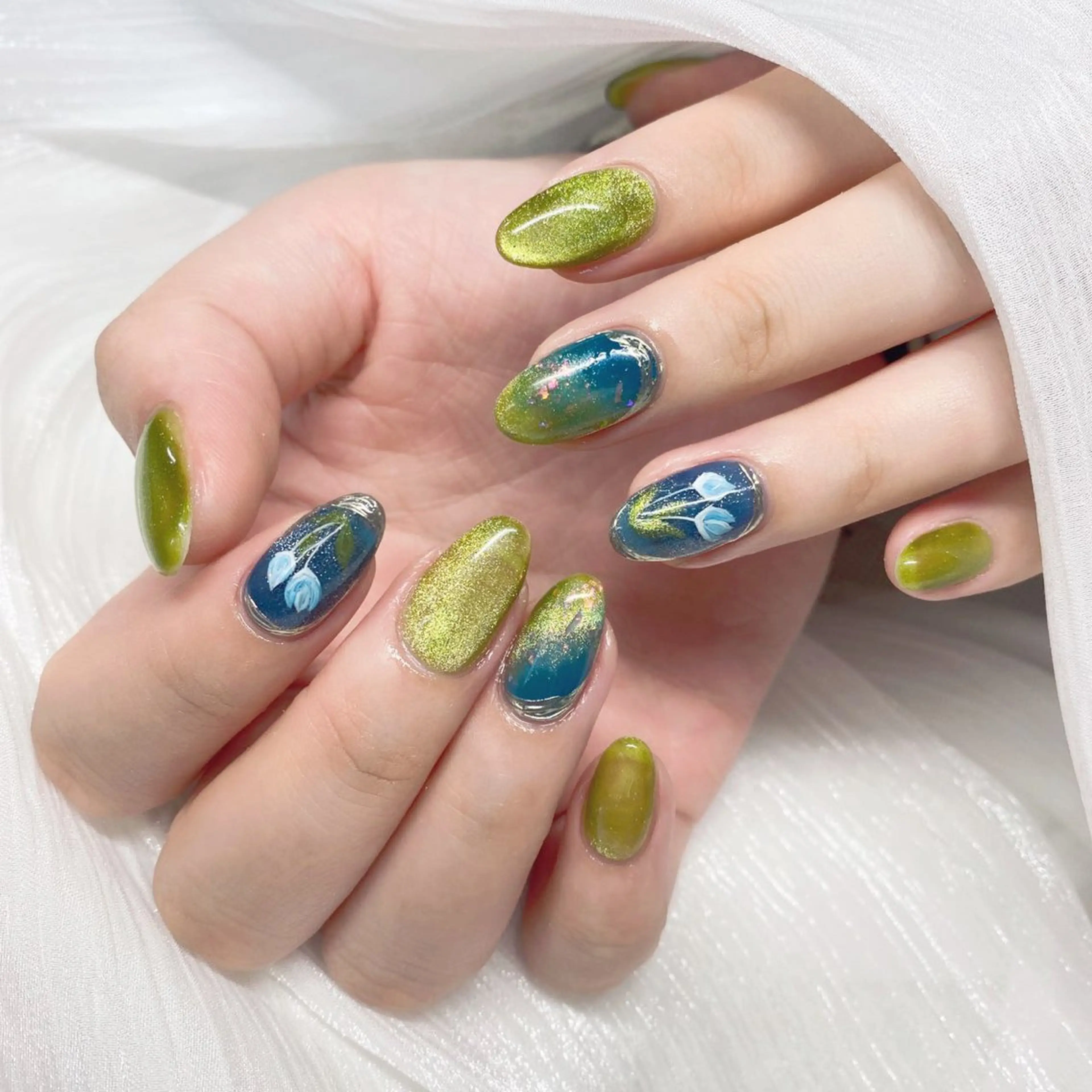 ネイル Miouミオン ネイルサロンのネイルデザイン