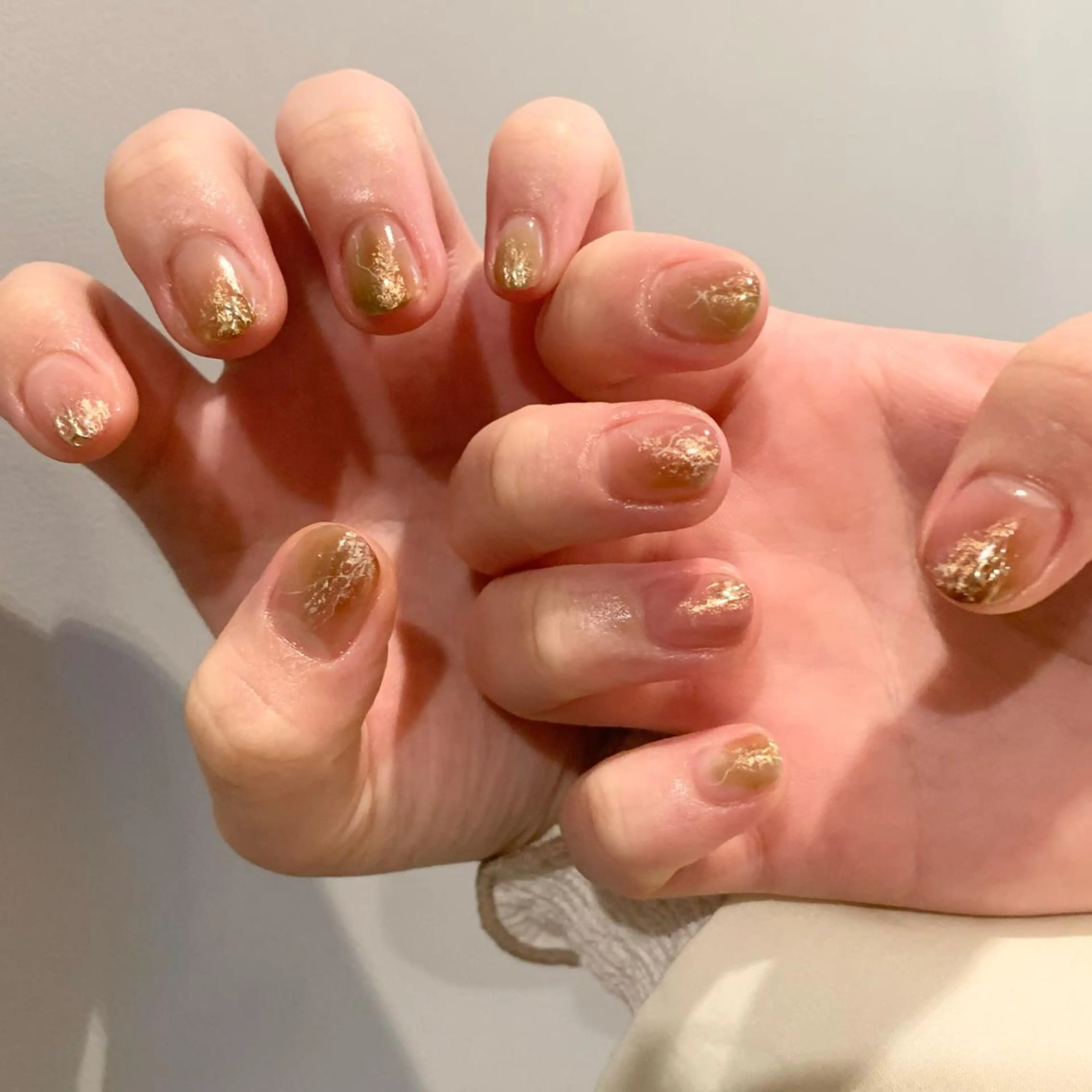 ネイル ハンドネイル ウシク ミユキのネイルデザイン