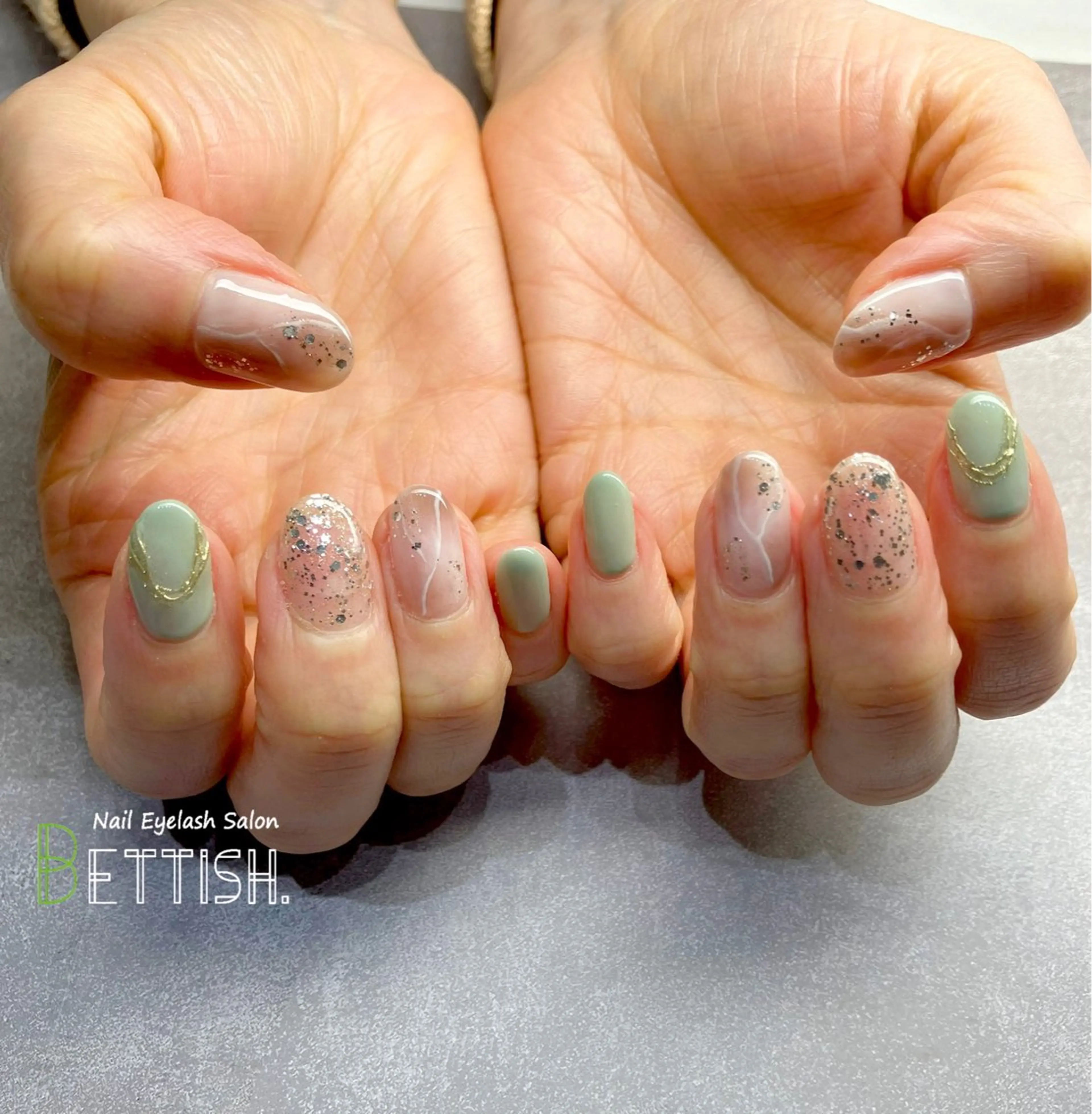 ネイル グリーン ハンドネイル BETTISH. KUMIKO☺︎︎のネイルデザイン