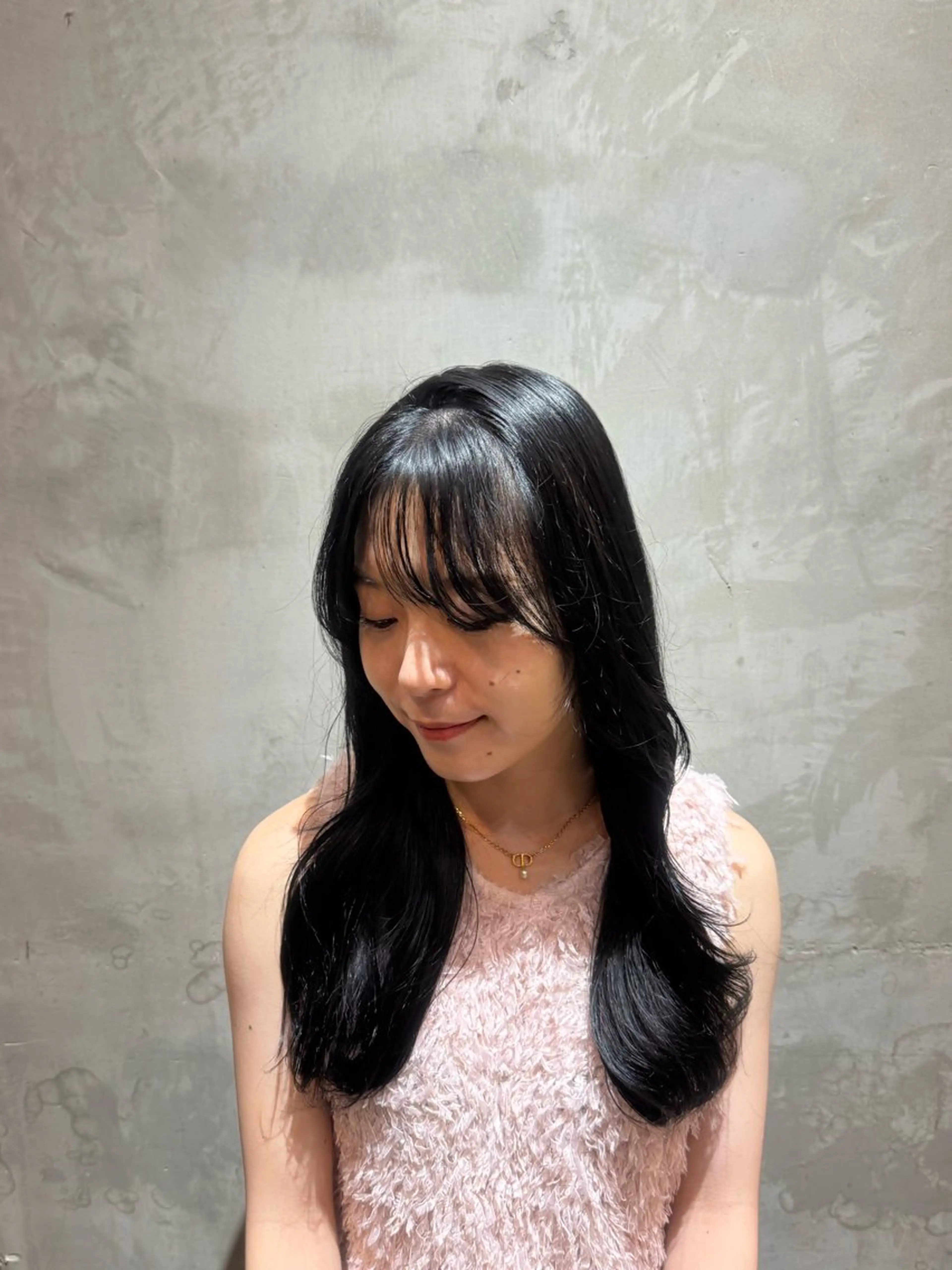 ロング ヘアカラー 渋谷/切りっぱなし レイヤー/ブリーチのヘアスタイル