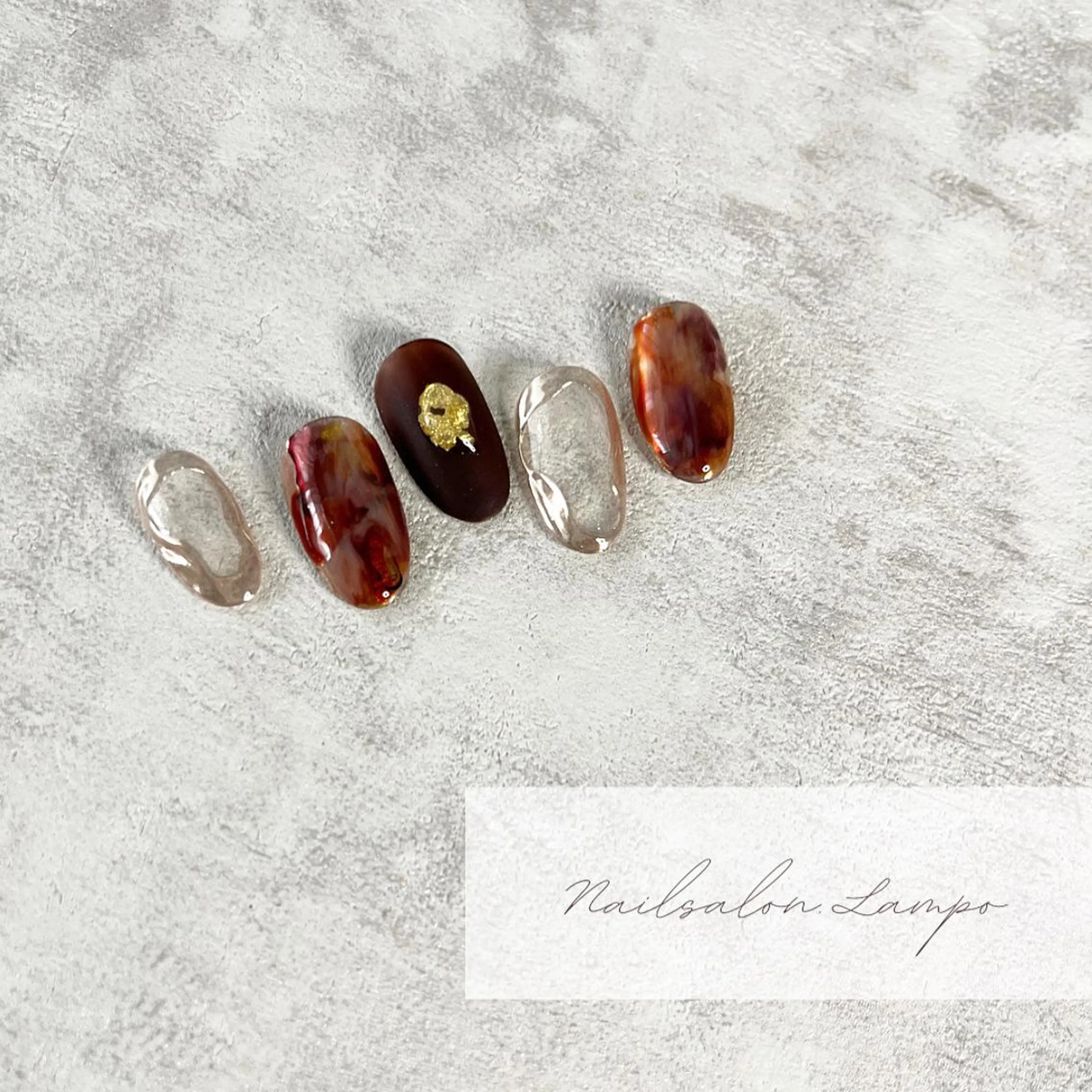 ネイル ニュアンスネイル 大向 祐子のネイルデザイン