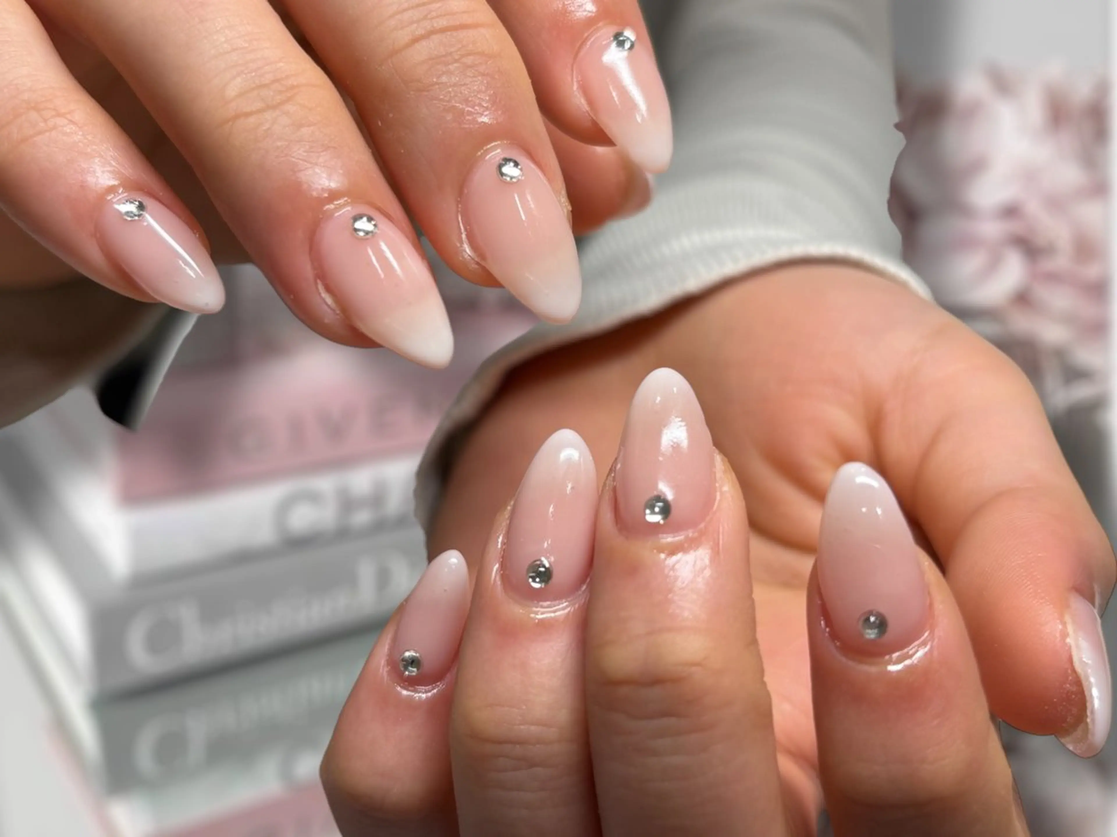 ネイル Bibi所属・石橋 梨音のネイルデザイン