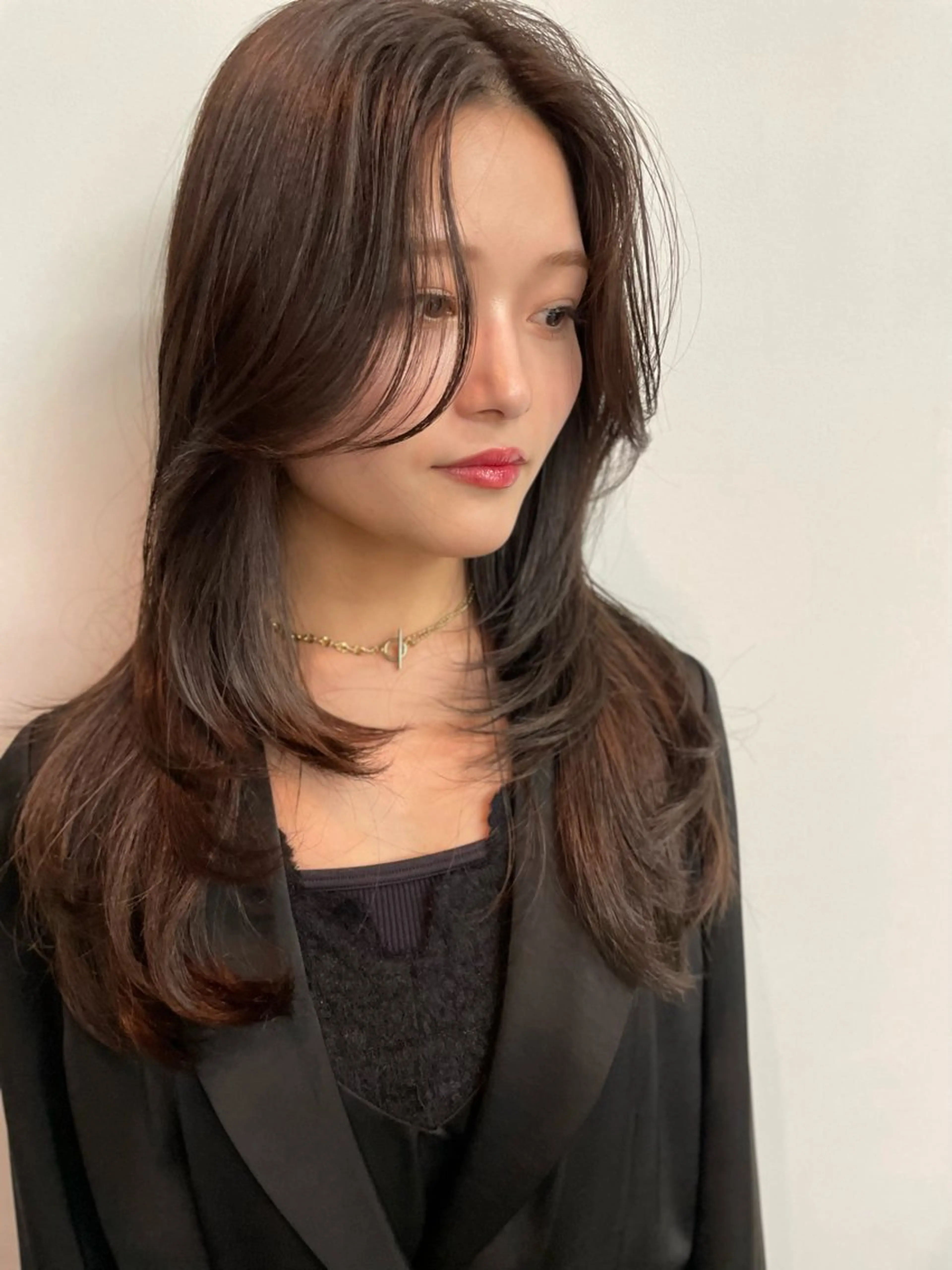 セミロング 顔まわりレイヤー レイヤーカット レイヤー/デジパ SAKIのヘアスタイル