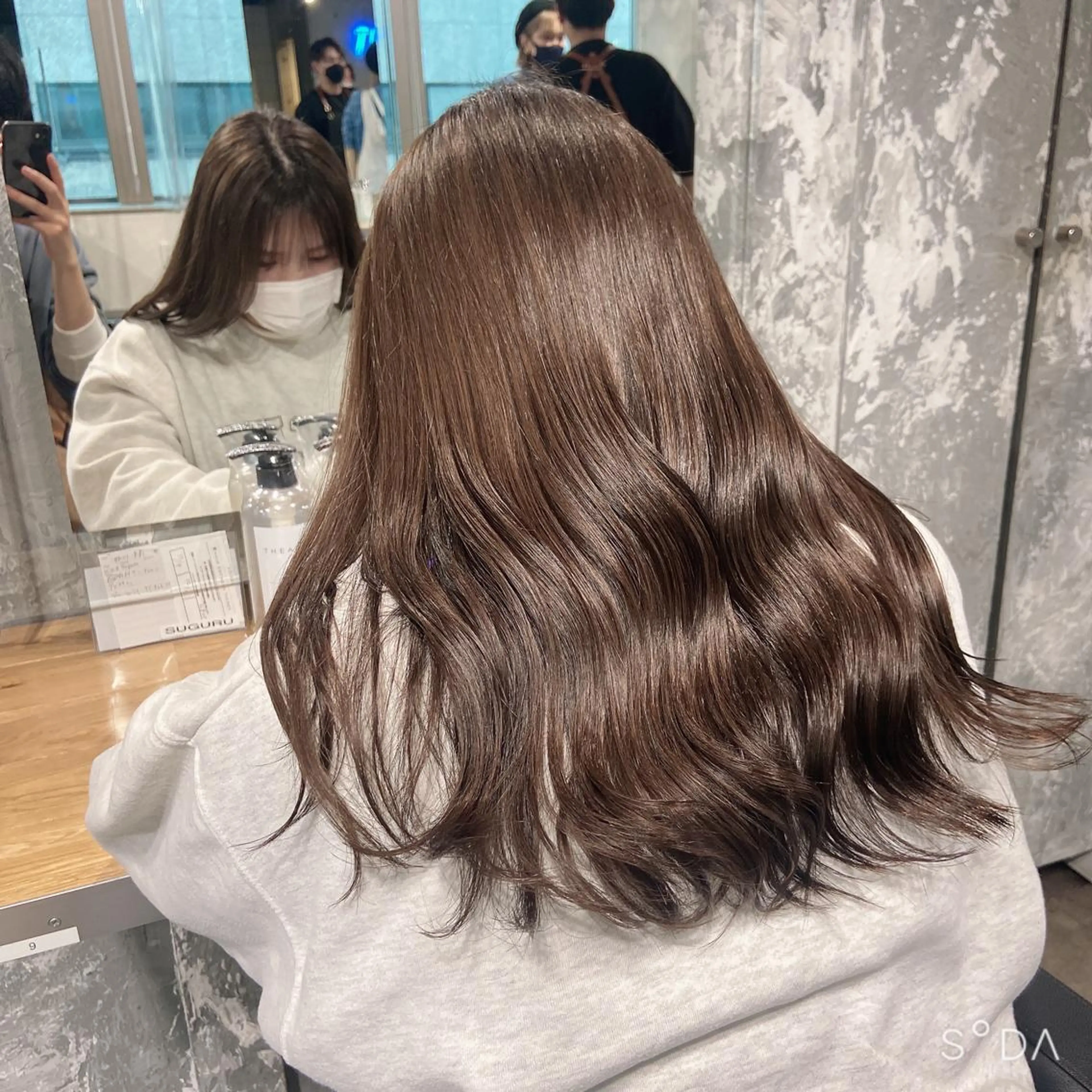 セミロング ARMONY所属・コテ巻き風パーマの神 🌵すぐるのヘアスタイル