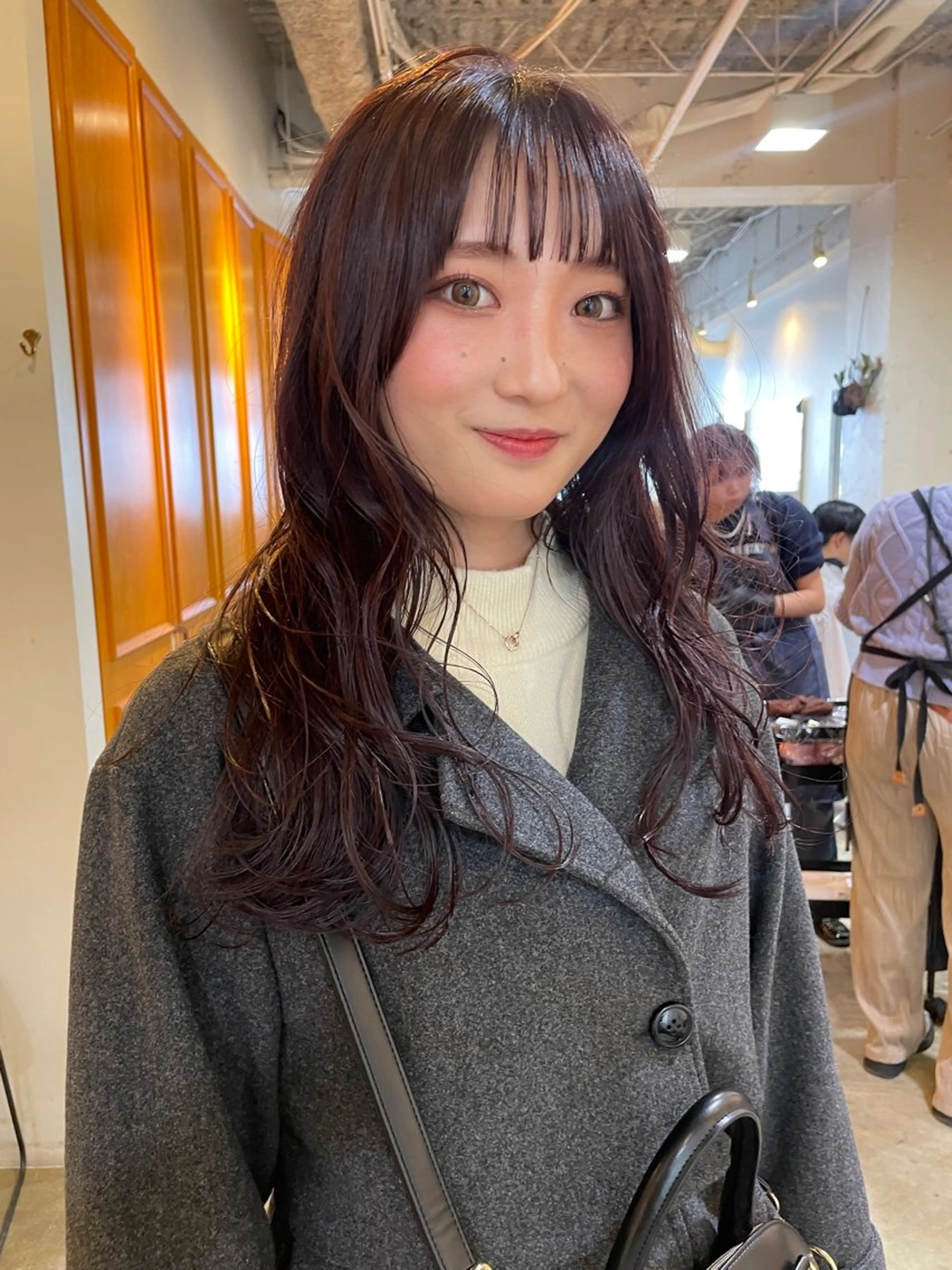 ミディアム カラー レイヤー／似合わせ TAKUYAのヘアスタイル