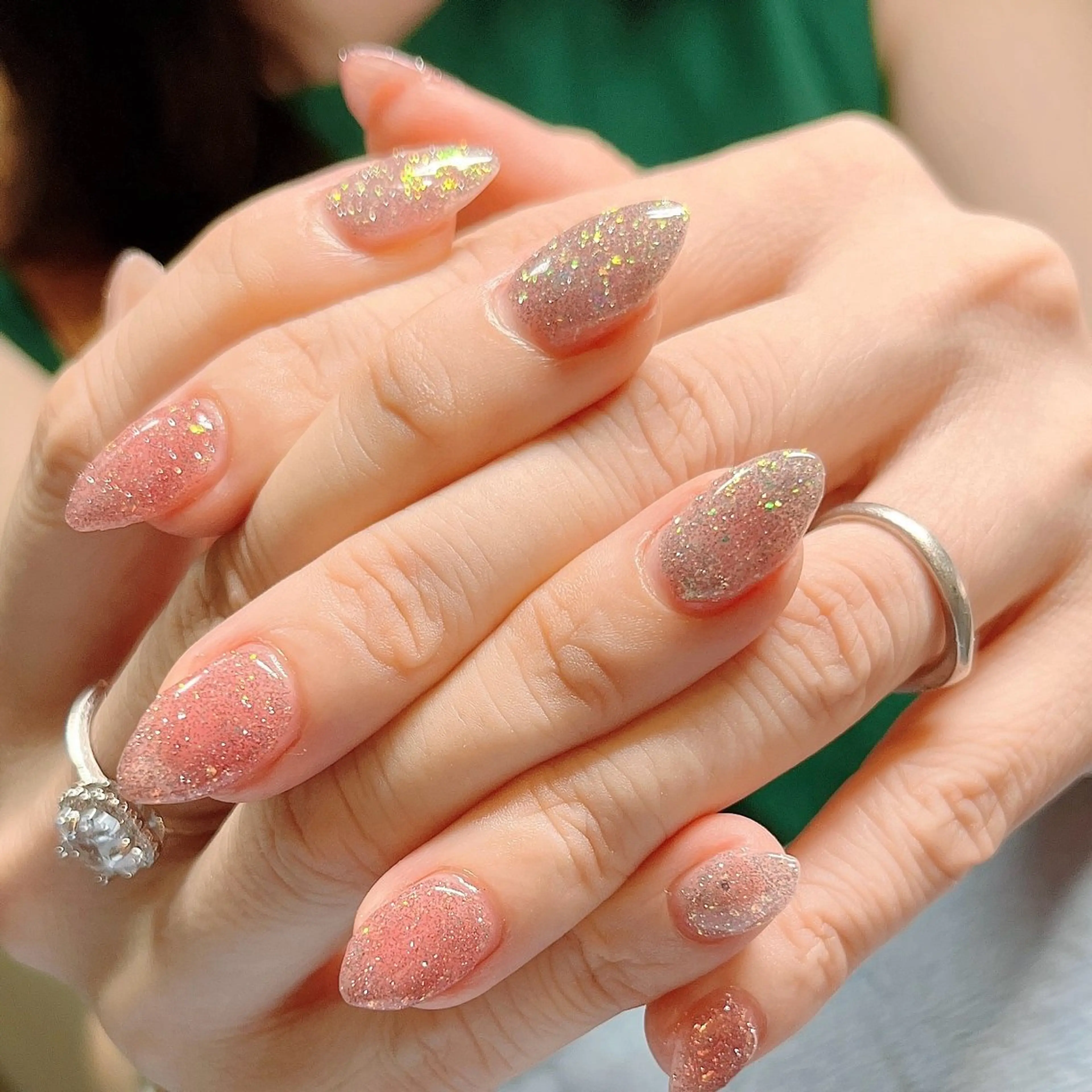 ネイル 杉山 千秋のネイルデザイン