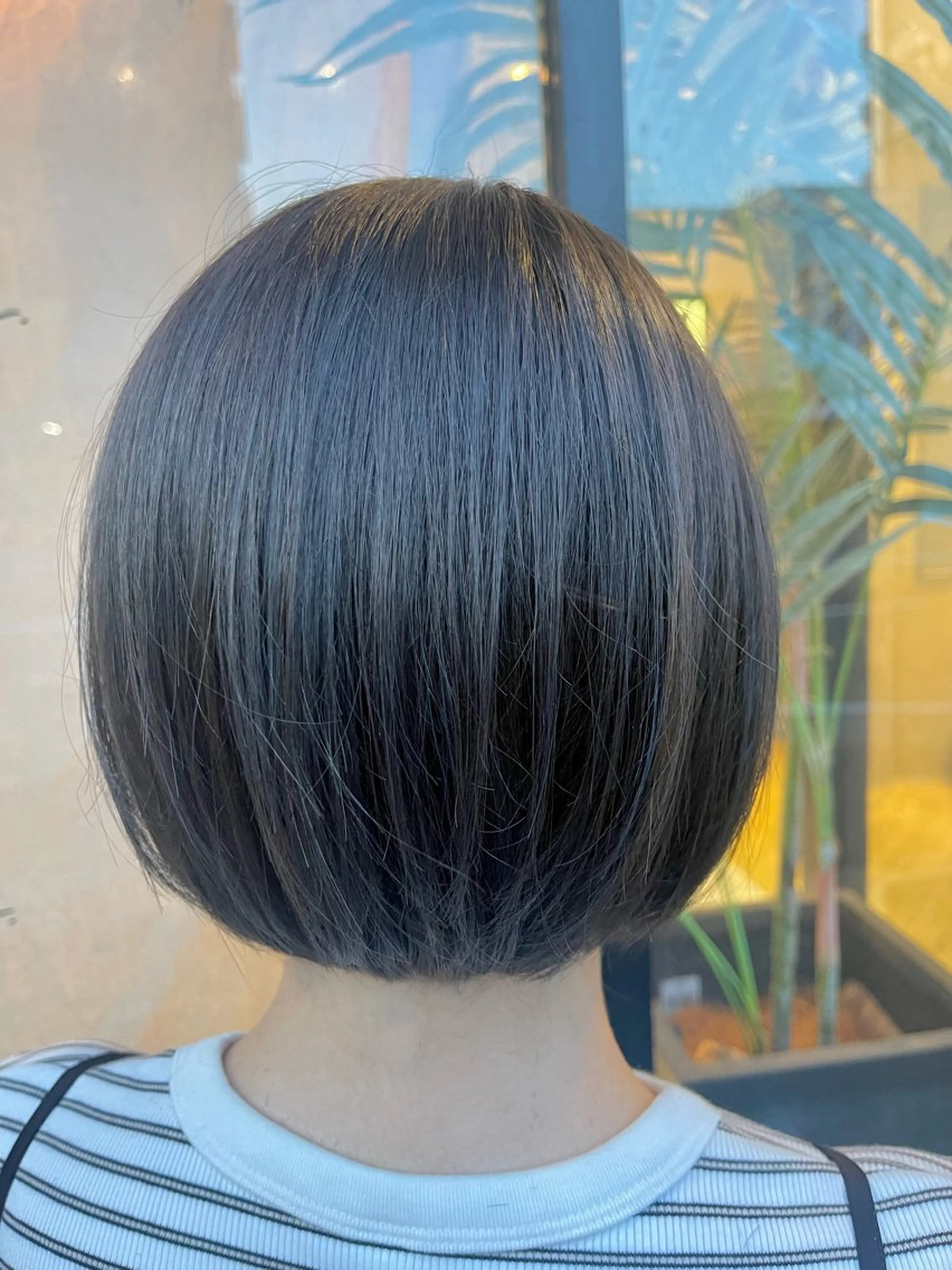 ショート カラー AUBE hair ales福岡平尾店所属・塚本 昂のヘアスタイル