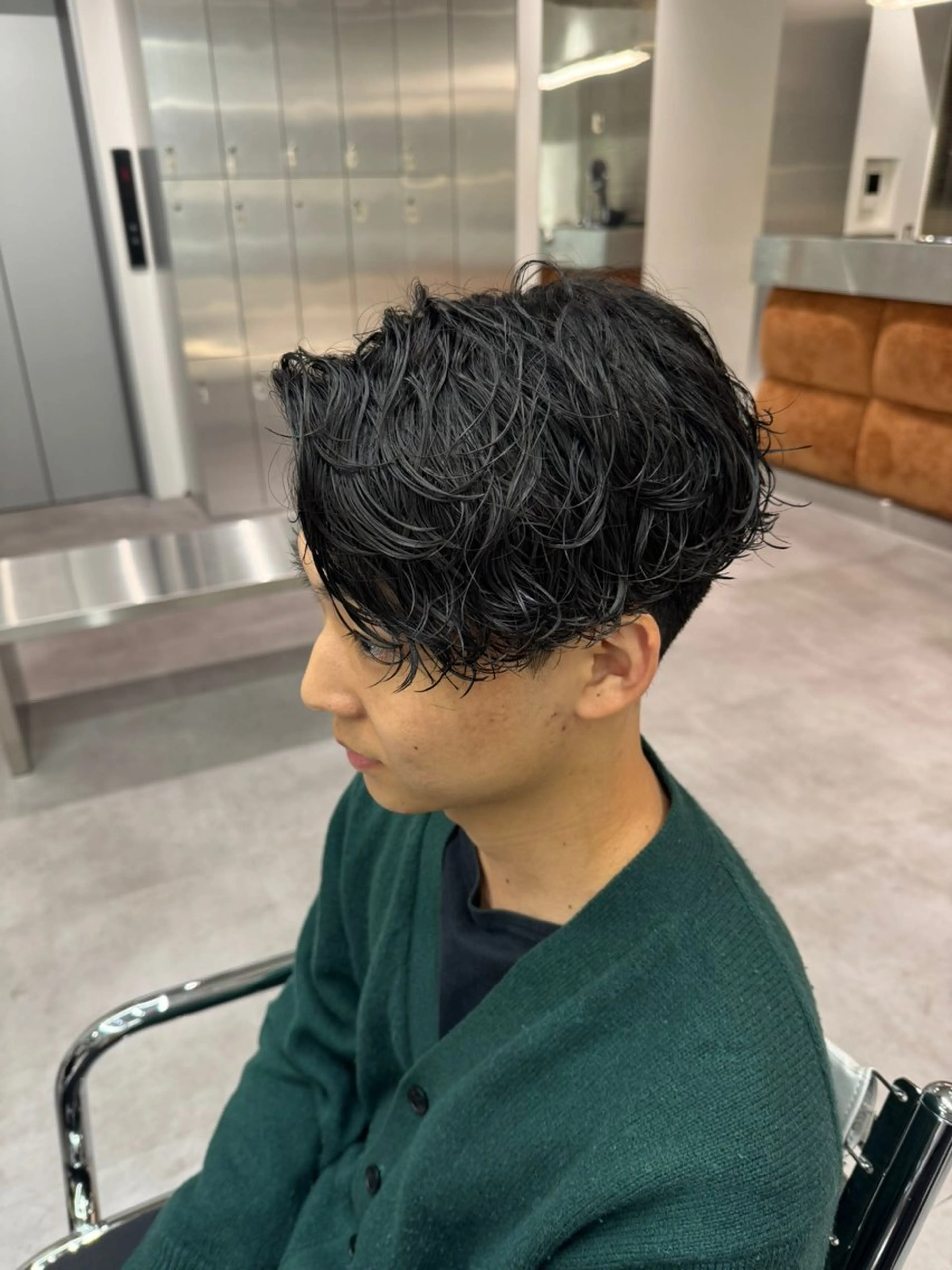 パーマ メンズ センターパート メンズパーマ ブリーチ/パーマ特化 片平和寿のヘアスタイル