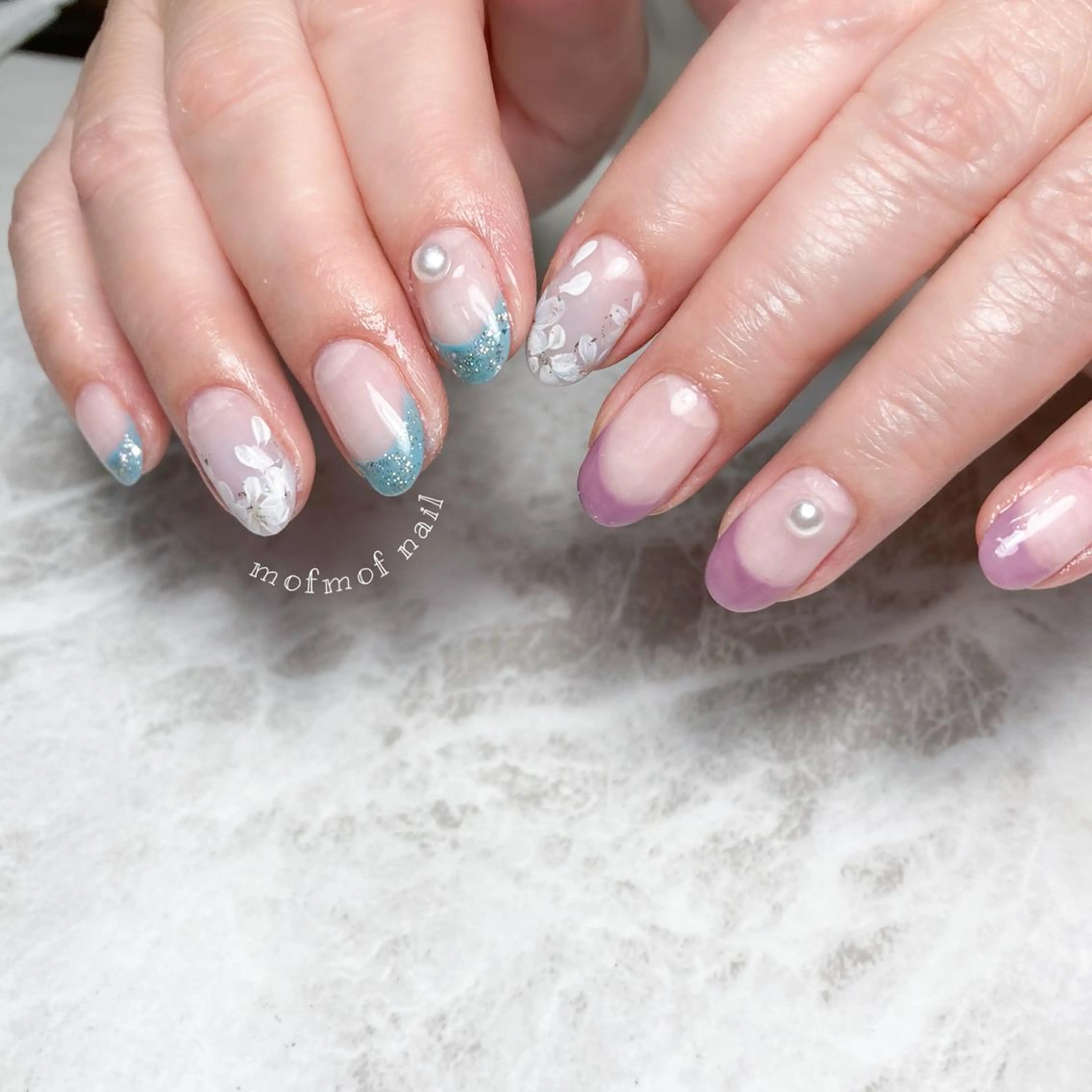 ネイル フラワーネイル フレンチネイル 春ネイル mofmofnail 🌿shimizuのネイルデザイン