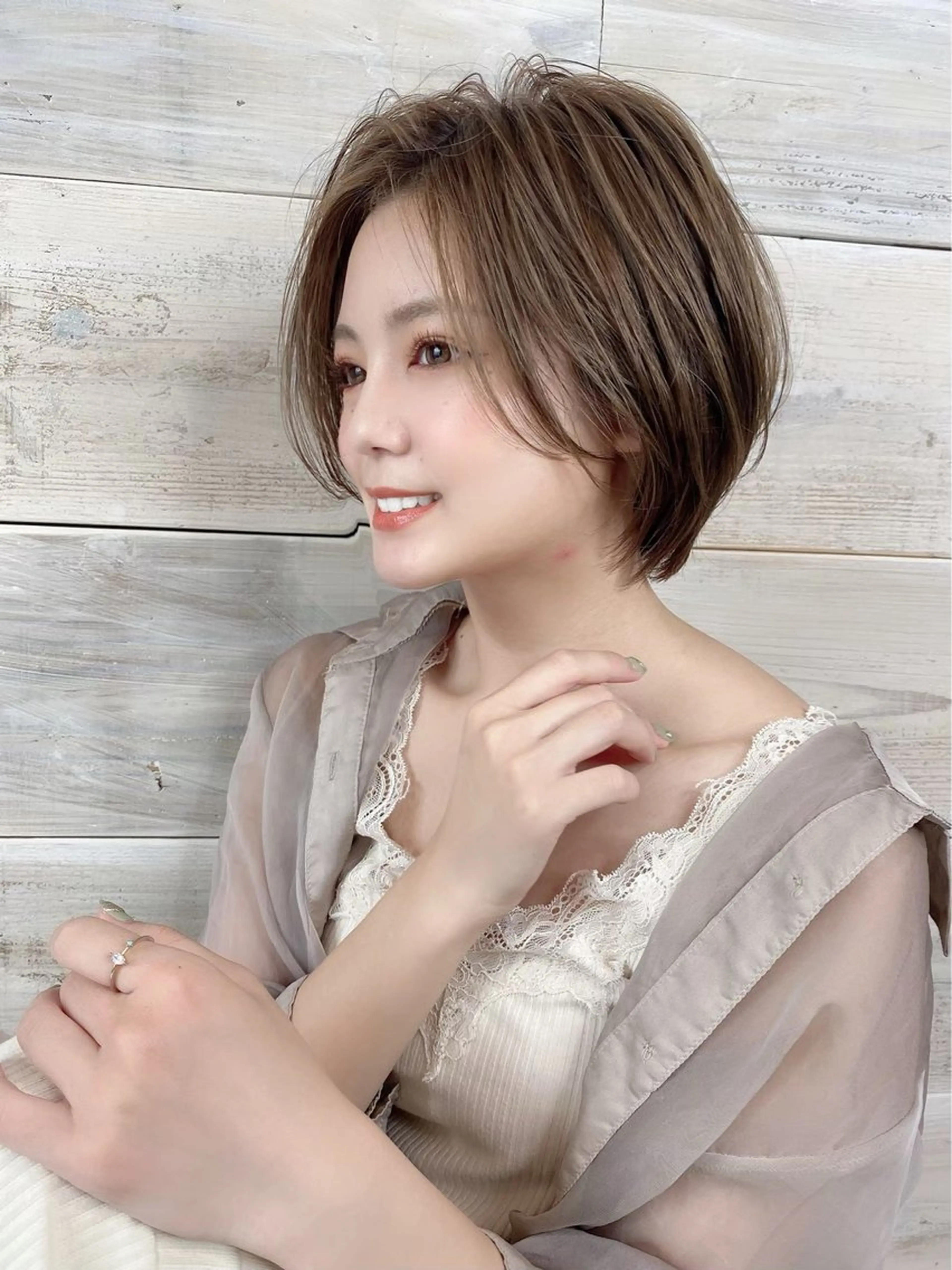 ショート ヘアカラー トリートメント 🦋艶カラー陽菜 🦋のヘアスタイル