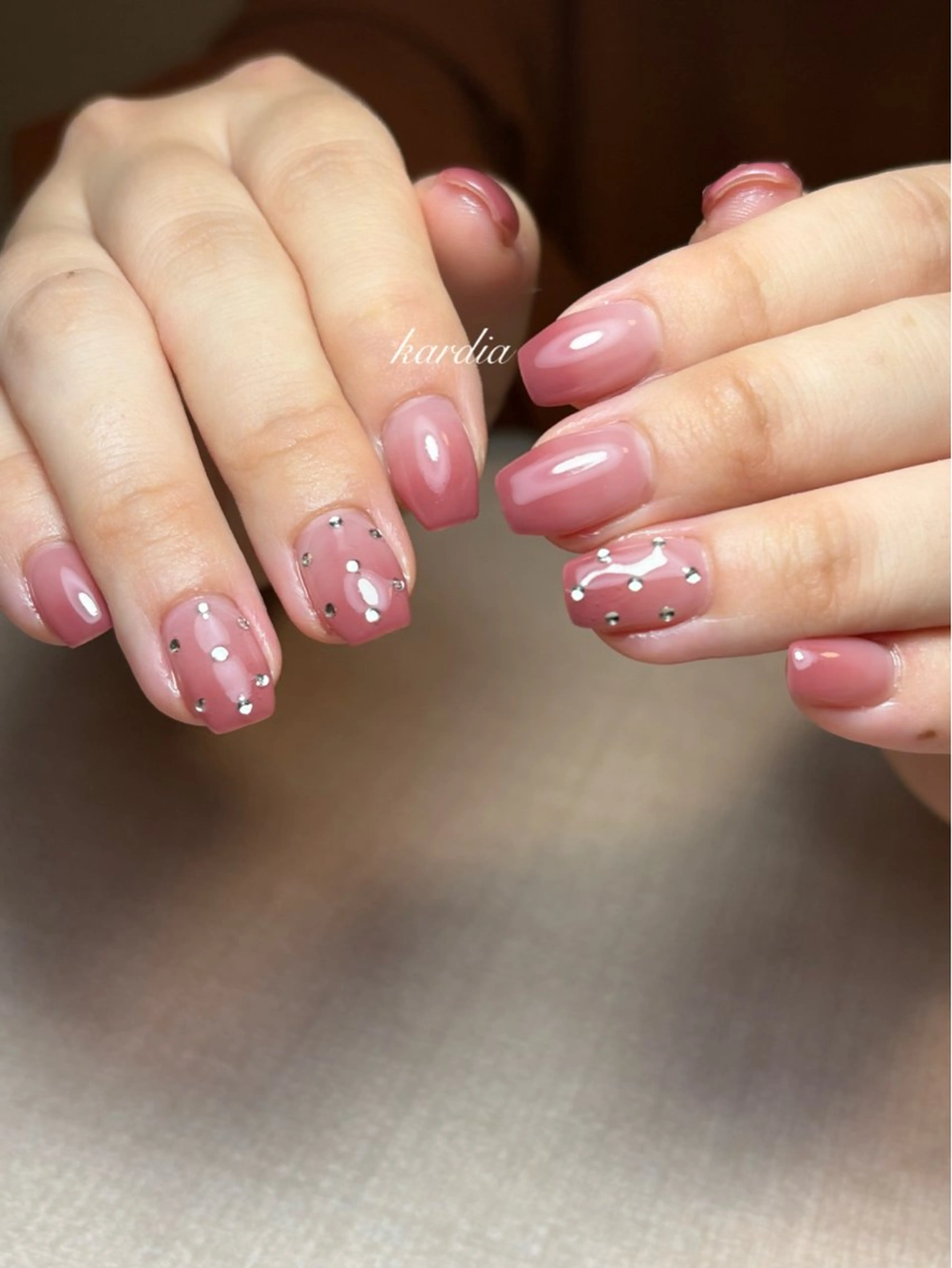 ネイル ハンドネイル καρδιά -ｶﾙﾃﾞｨｱ-のネイルデザイン