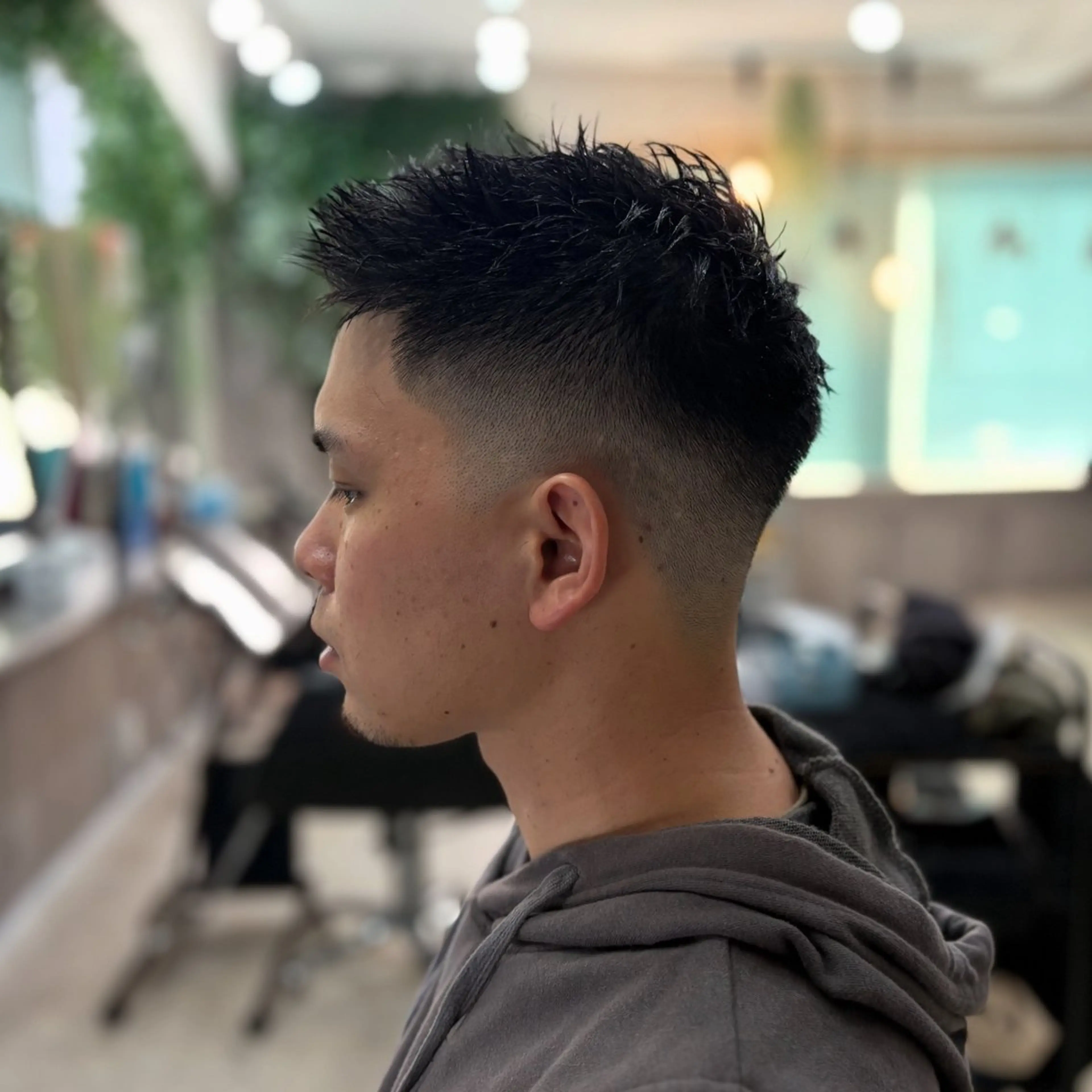 ショート room.（ルーム）所属・0.0mmスキンの男 ／山崎雄大のヘアスタイル