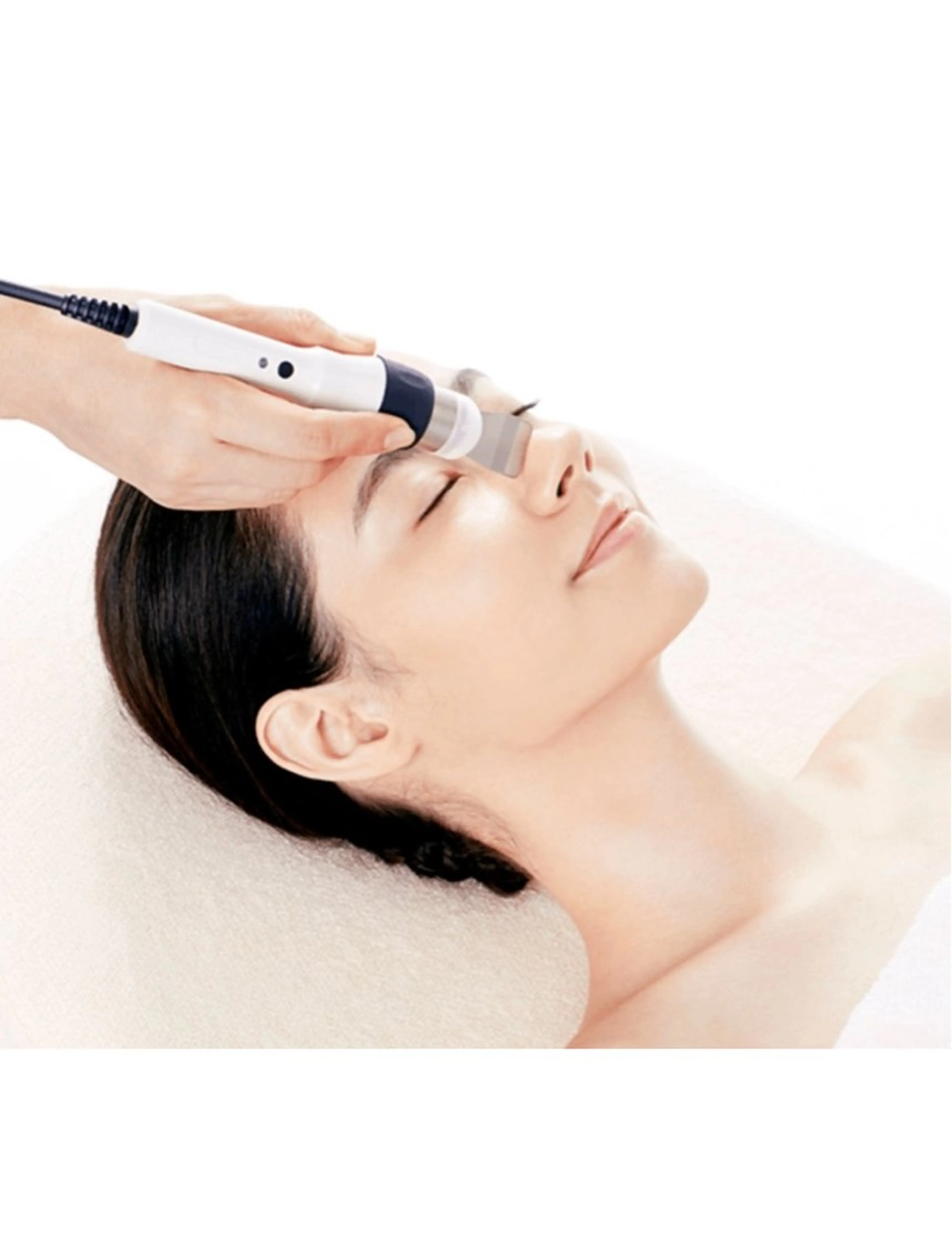 【超音波で毛穴の中の汚れを肌に負担なくしっかり溶かし出すクレンジング✨️】フェイシャル＋ディープクレンズ（＋肌分析）の写真