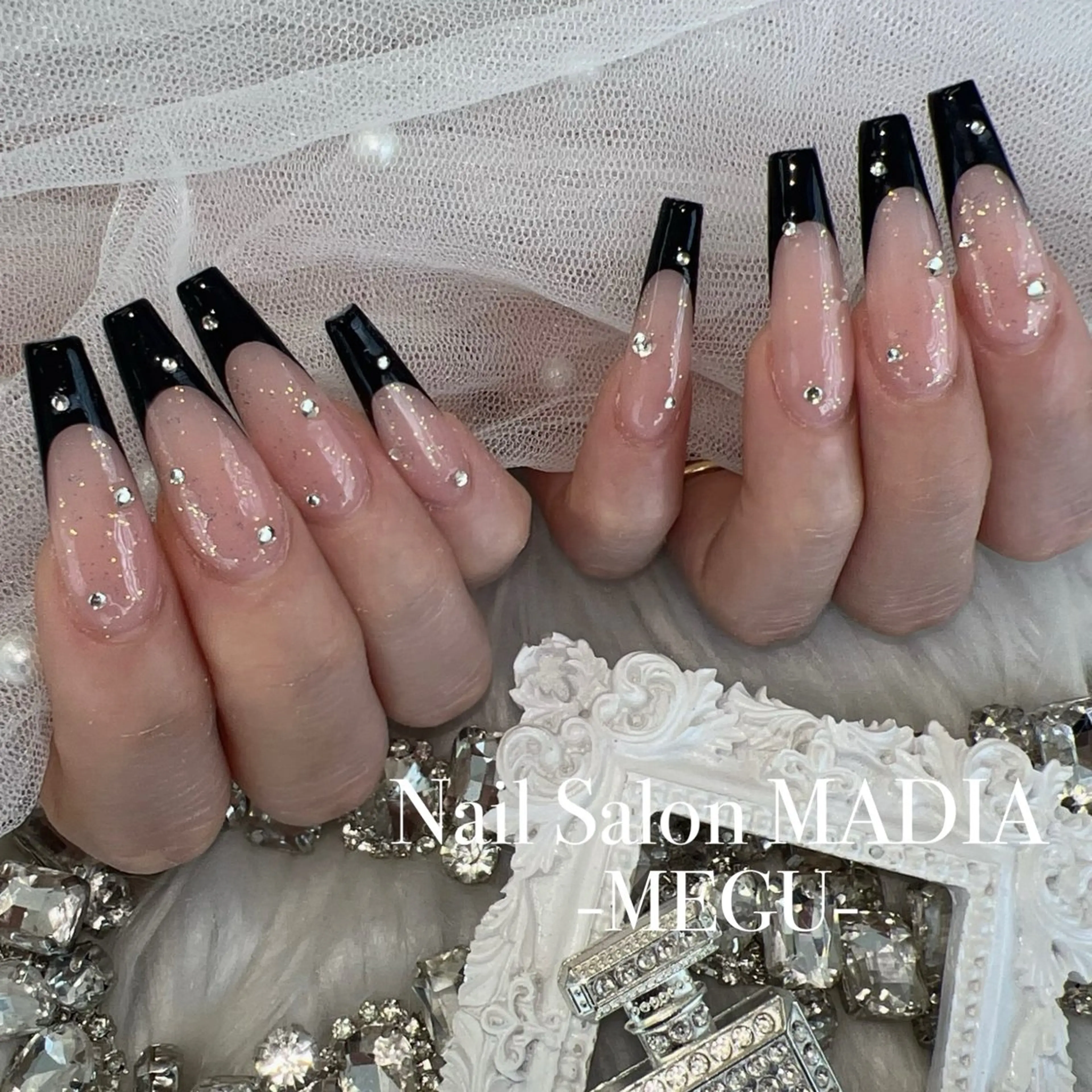 ネイル MADIA藤沢所属・MADIA MEGUのネイルデザイン