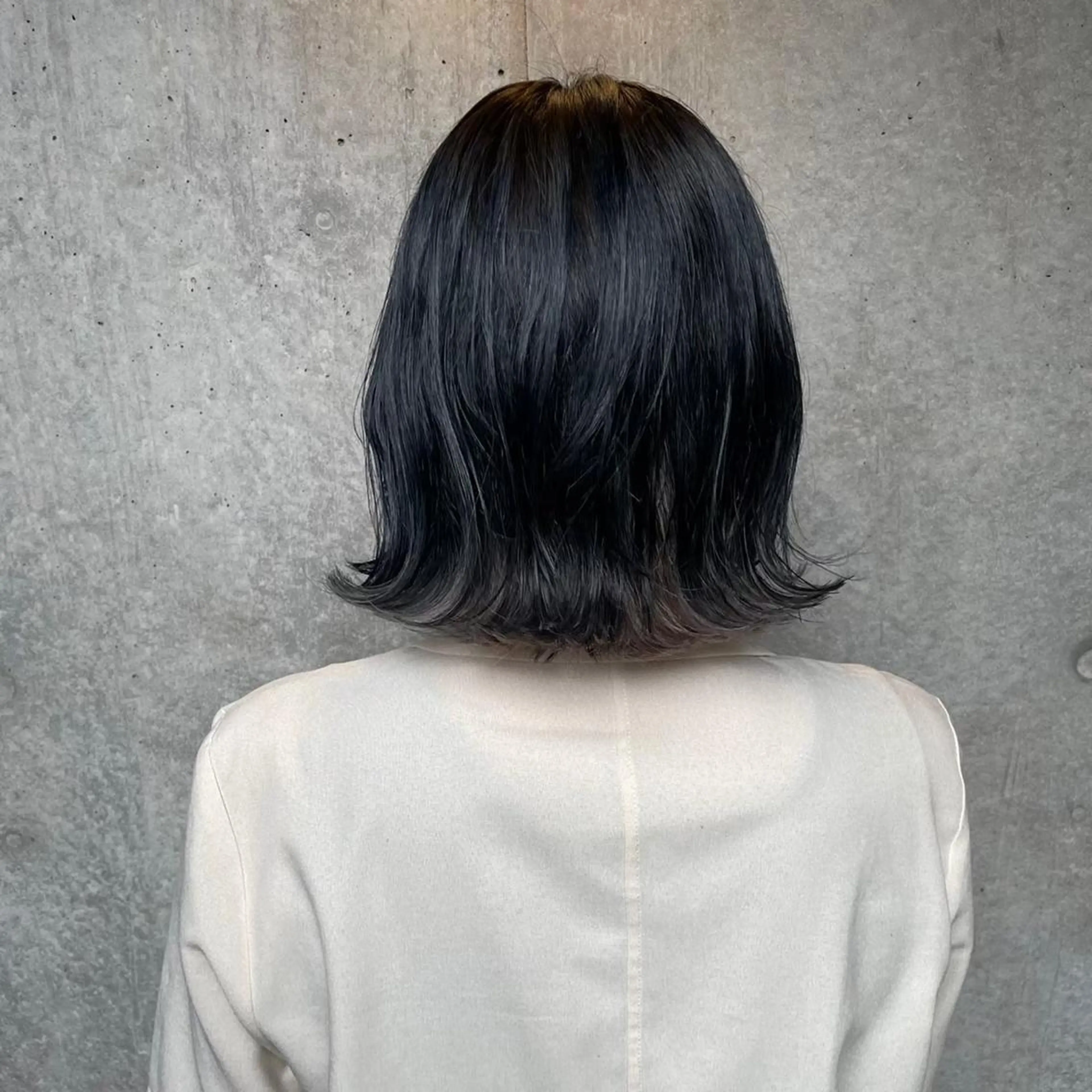 セミロング 土田かほ/本日🈳 透明感カラー🍃のヘアスタイル