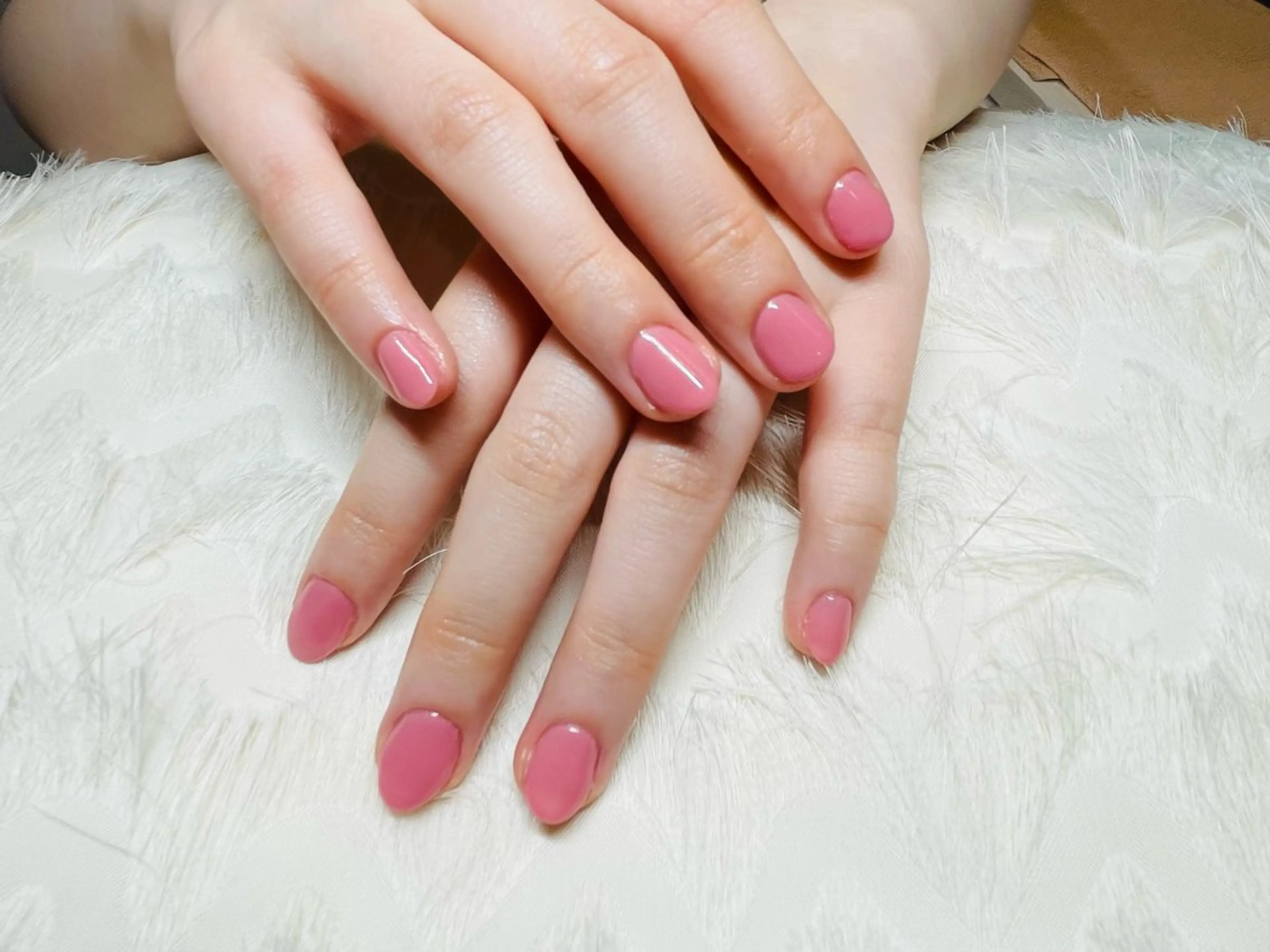 ネイル ワンカラーネイル シンプルネイル ハンドネイル パラスパガーデン Nitagai☺︎のネイルデザイン