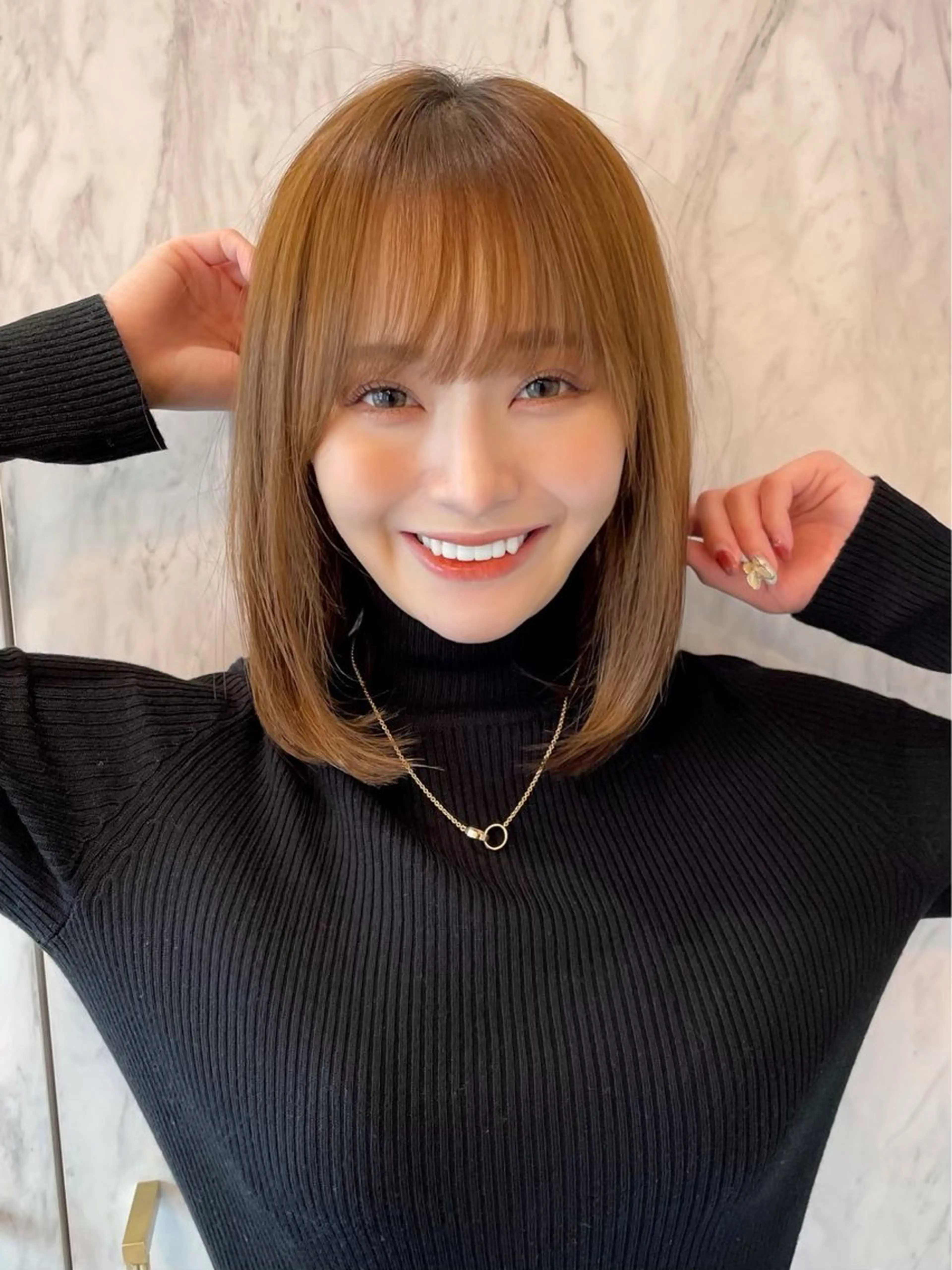 ミディアム カット トリートメント 新宿/韓国レイヤー/ 顔周りカット松本美晴のヘアスタイル