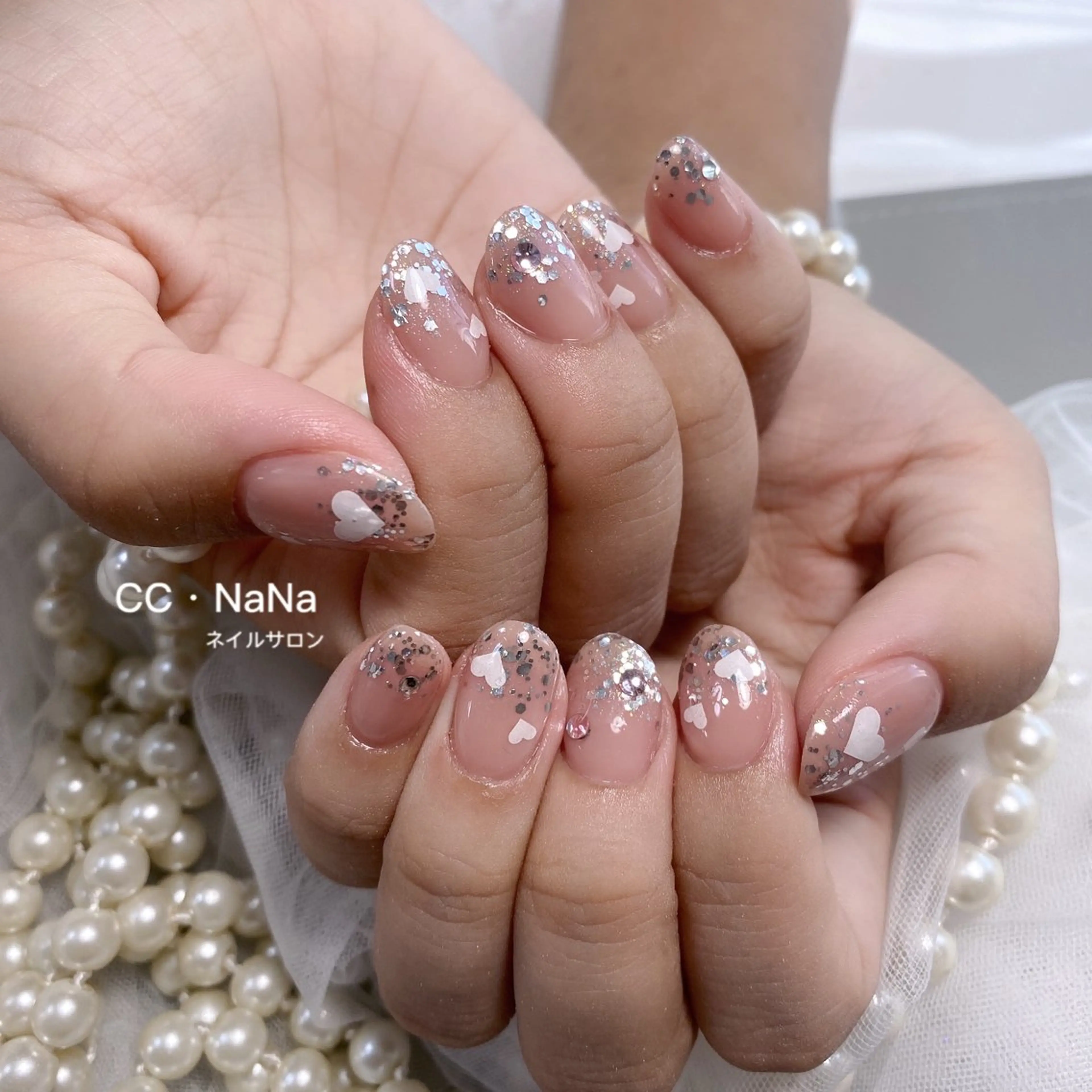 ネイル チークネイル フラッシュネイル ハート キラキラネイル 韓国ネイル ハンドネイル 💎CC・NaNa 韓国風ネイル🌙Cのネイルデザイン
