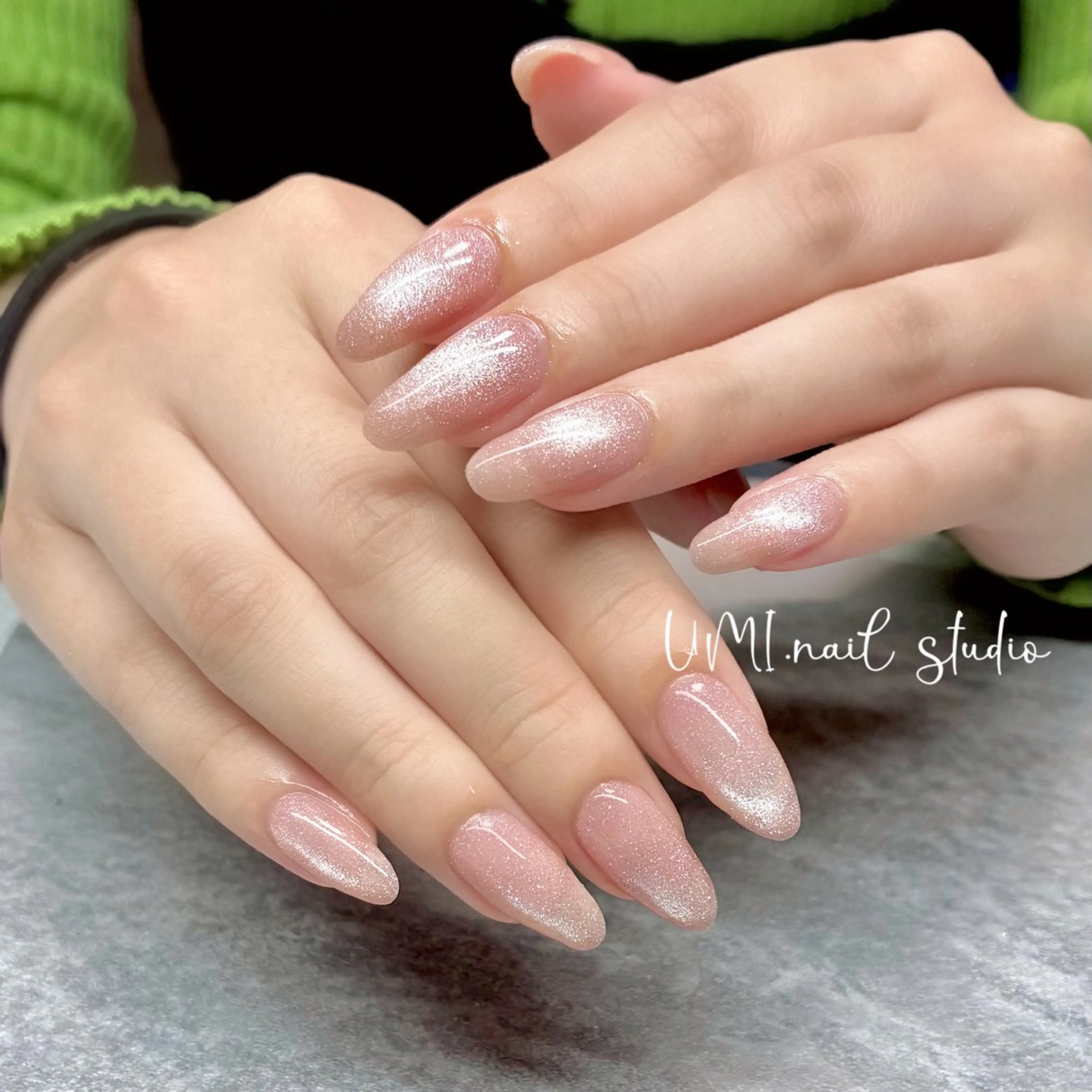 ネイル ラメ(グリッター) オフィスネイル ハンドネイル UMI.nail studioのネイルデザイン