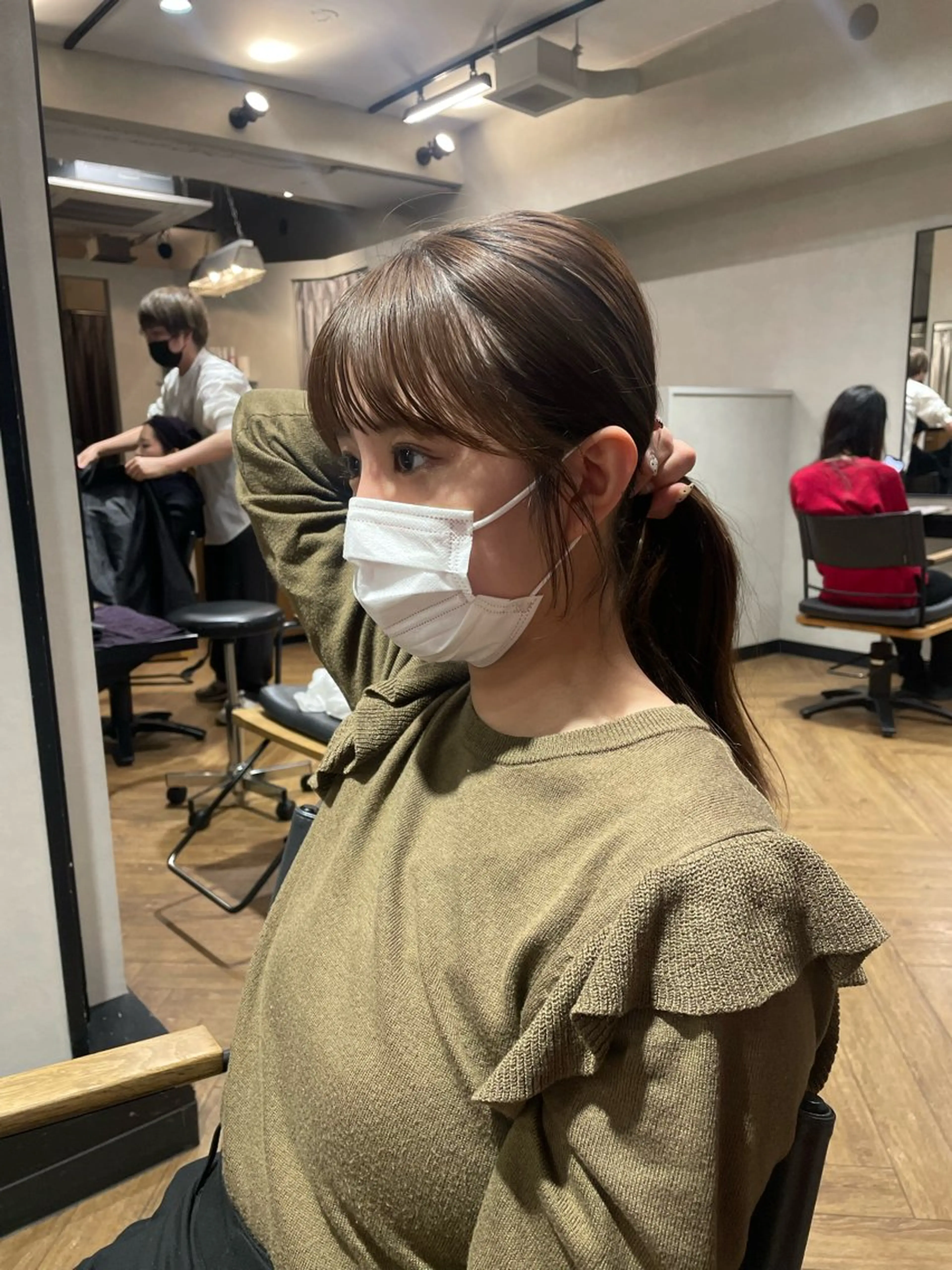 ミディアム 顔周りカット yukiho / 梅田美容室/レイヤーのヘアスタイル