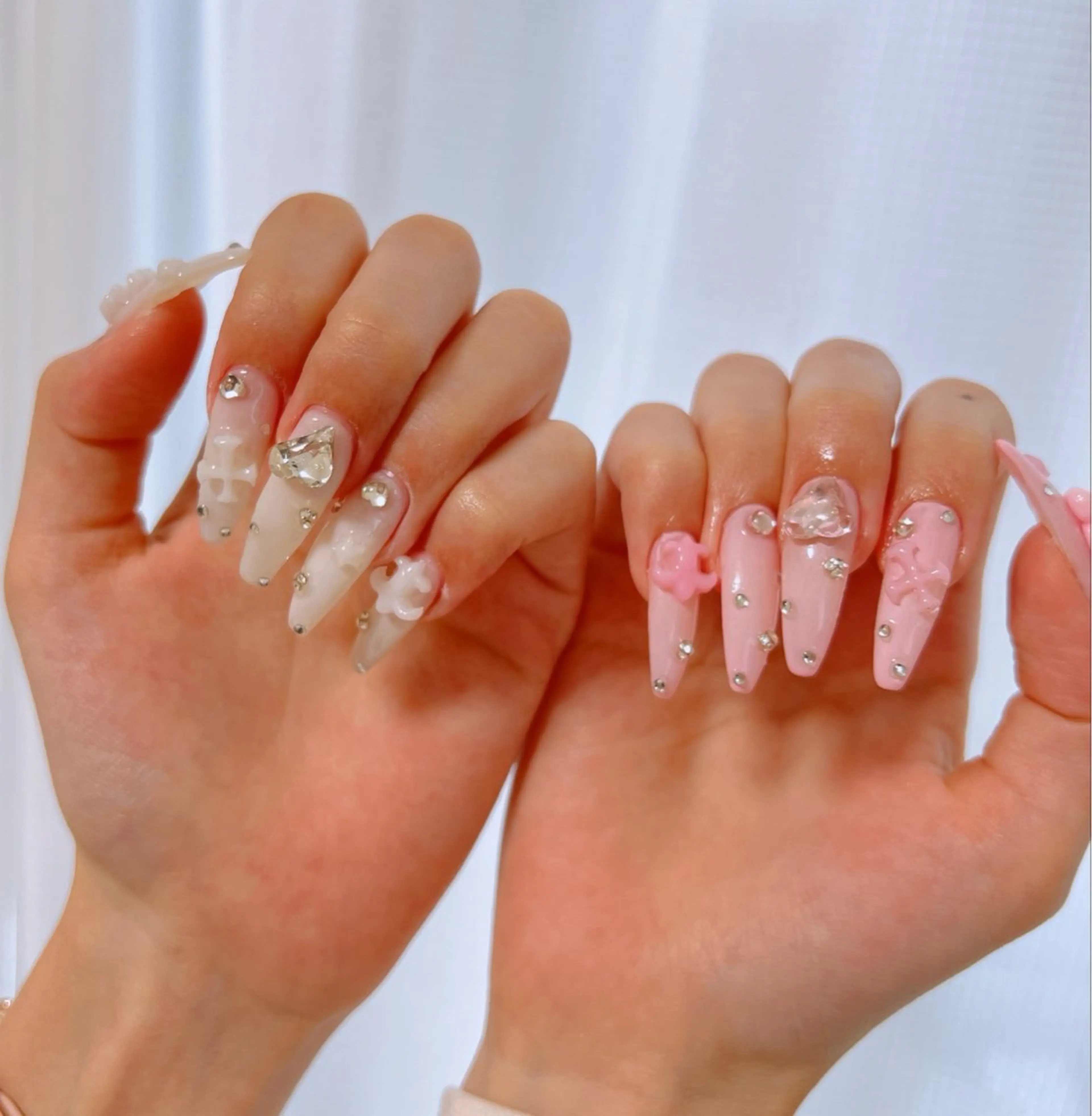 ネイル フットネイル フレンチネイル 韓国ネイル ロングネイル マグネットネイル Lee _nailのネイルデザイン