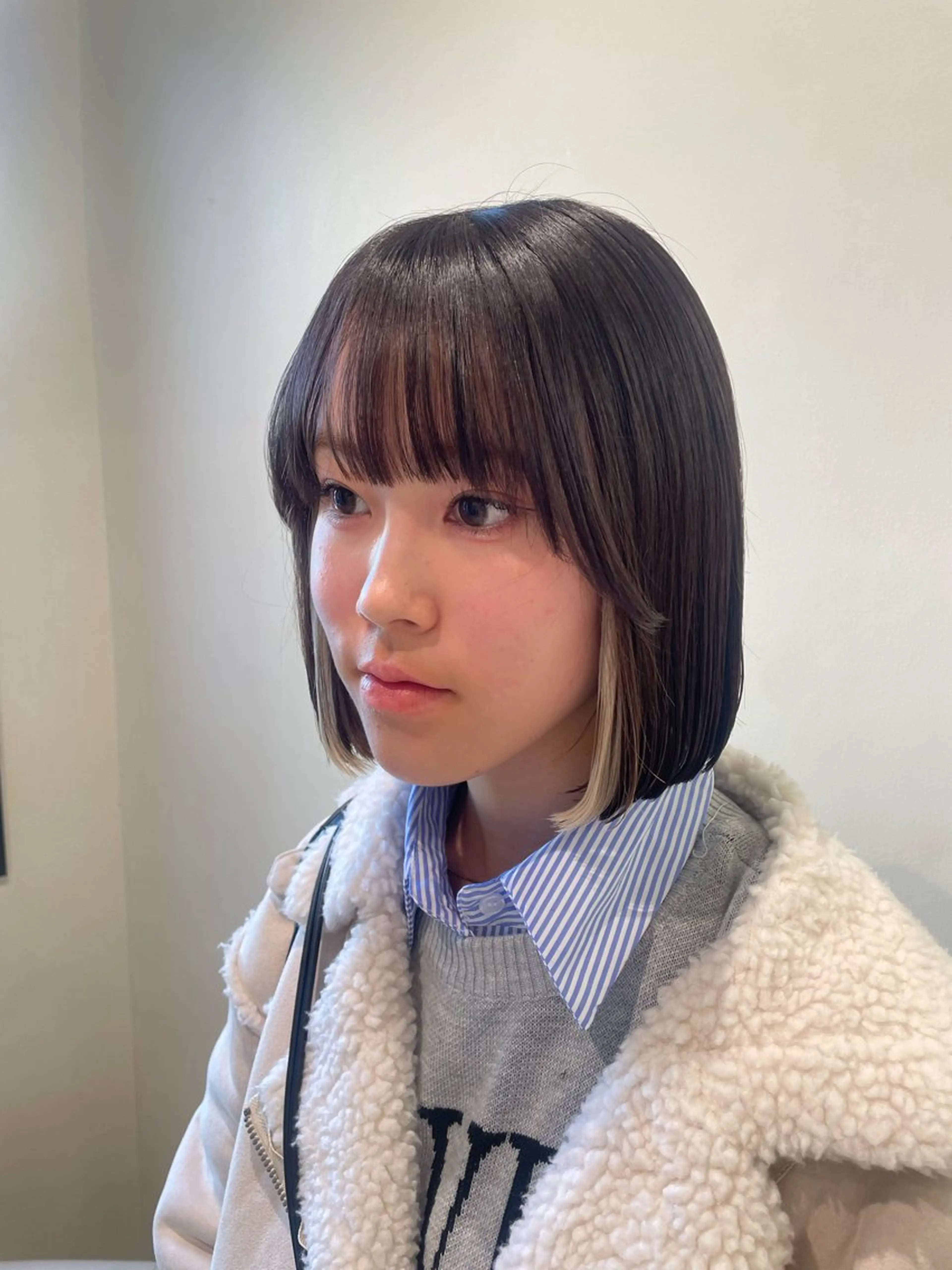 ショート 切りっぱなしボブ ボブ エクステ ボブ/インナーカラー /眉毛/Miyuのヘアスタイル