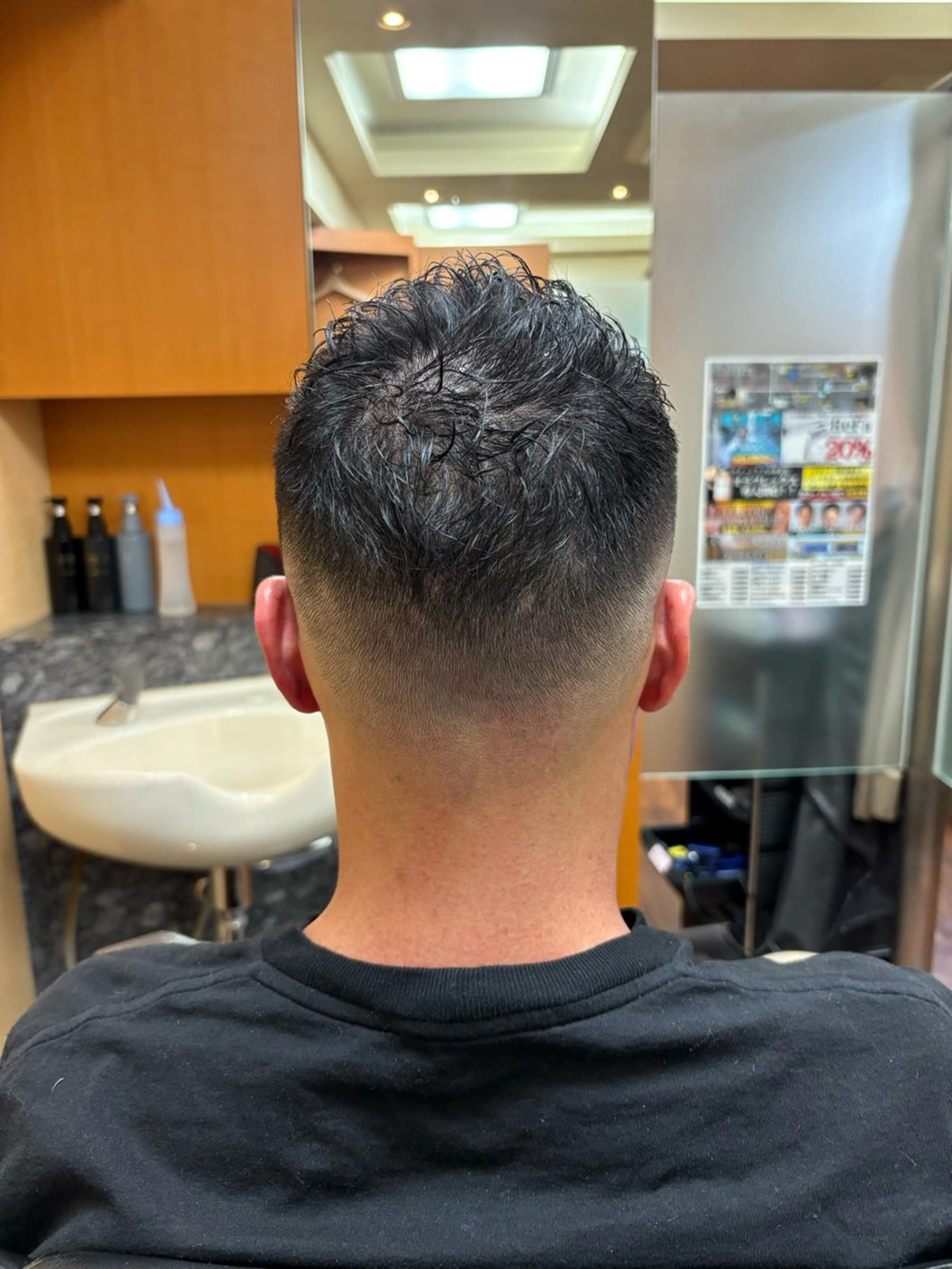 ショート メンズ フェードカット スキンフェード ショートヘア 石原 ゆきののヘアスタイル