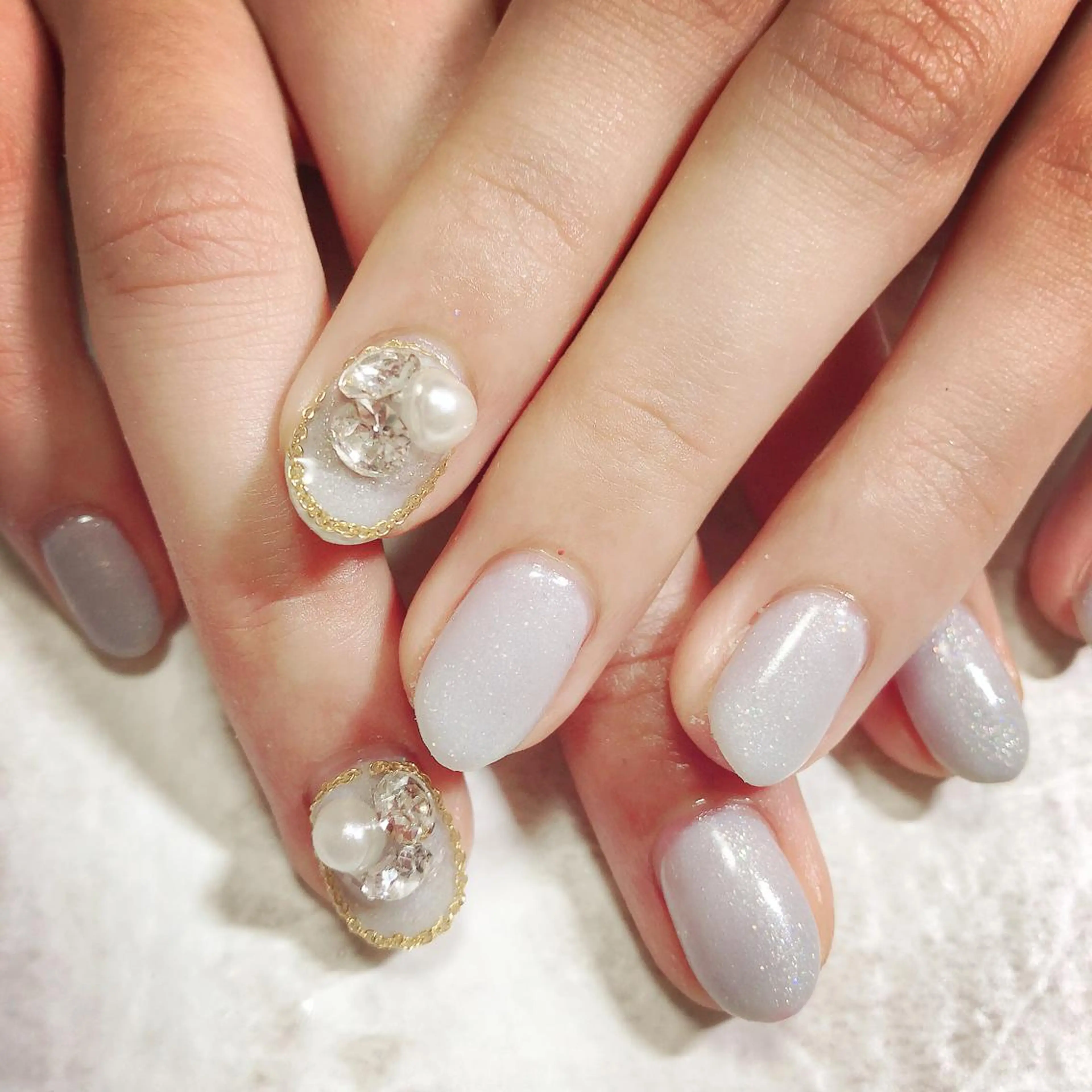 ネイル ストーンネイル Lokahi NAILのネイルデザイン