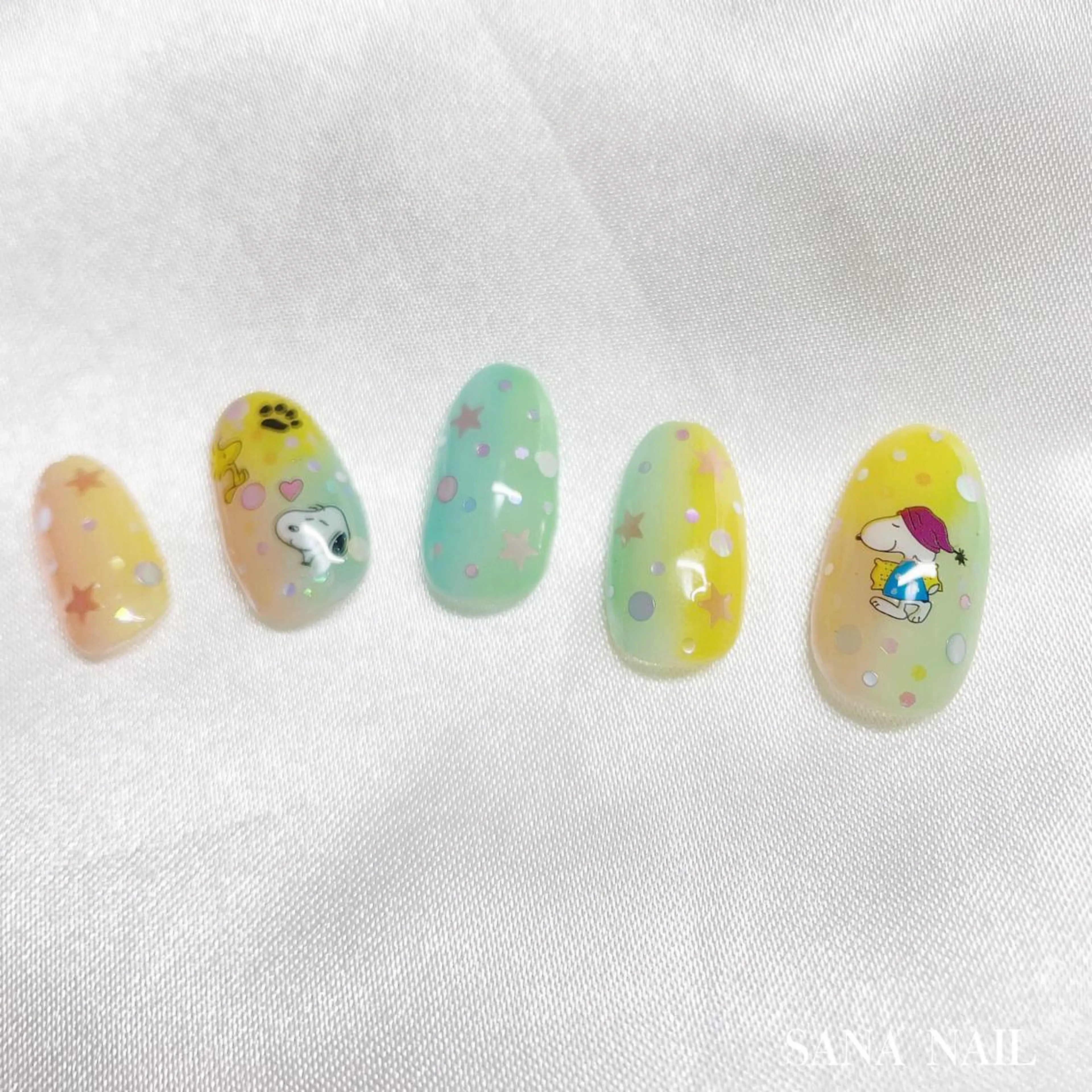 ネイル nailsalon SANANAILのネイルデザイン