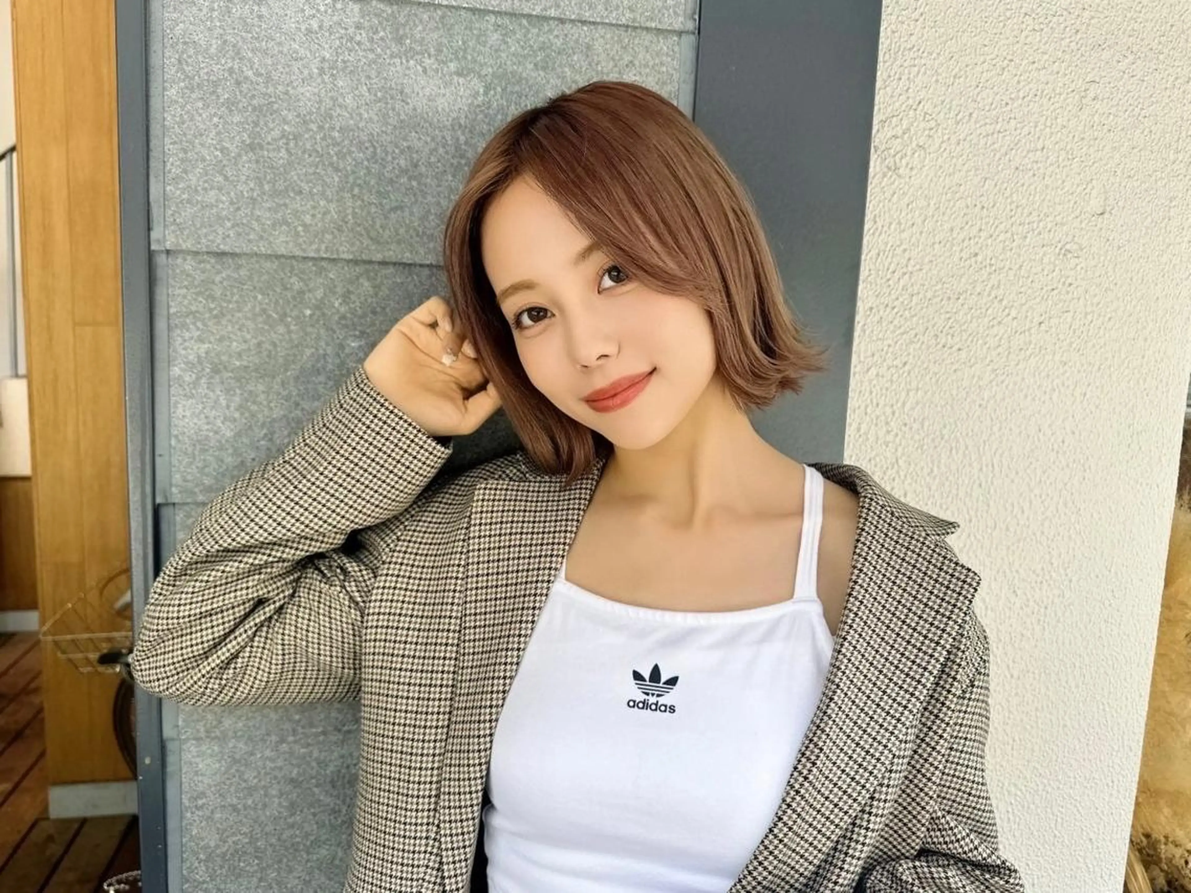 ショート たつや .のヘアスタイル