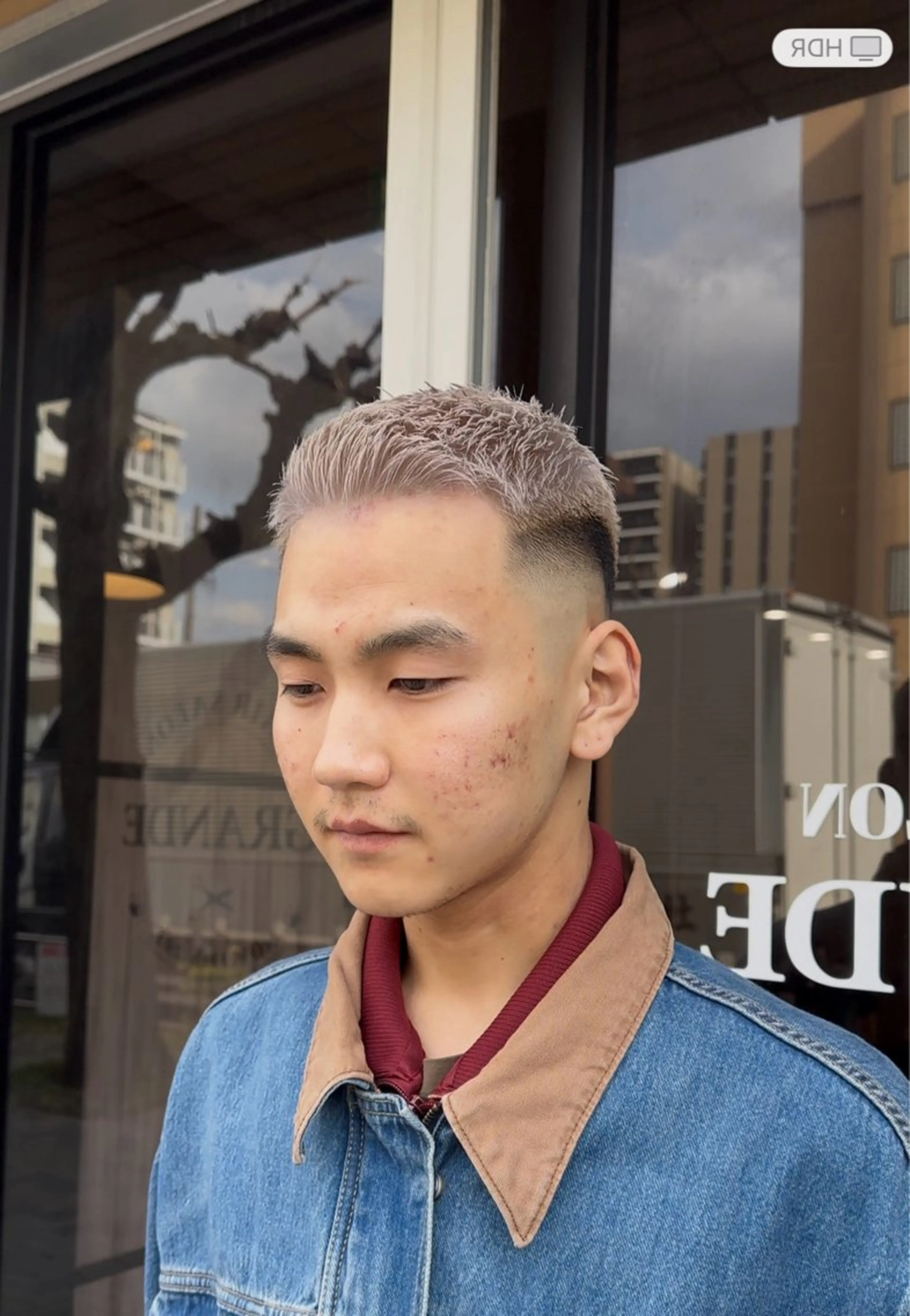 カラー メンズ メンズブリーチ フェードカット メンズハイトーン ブリーチ ハイトーンカラー カット ヘアカラー ハヤシカズキ/カラー ✂/メンズパーマのヘアスタイル