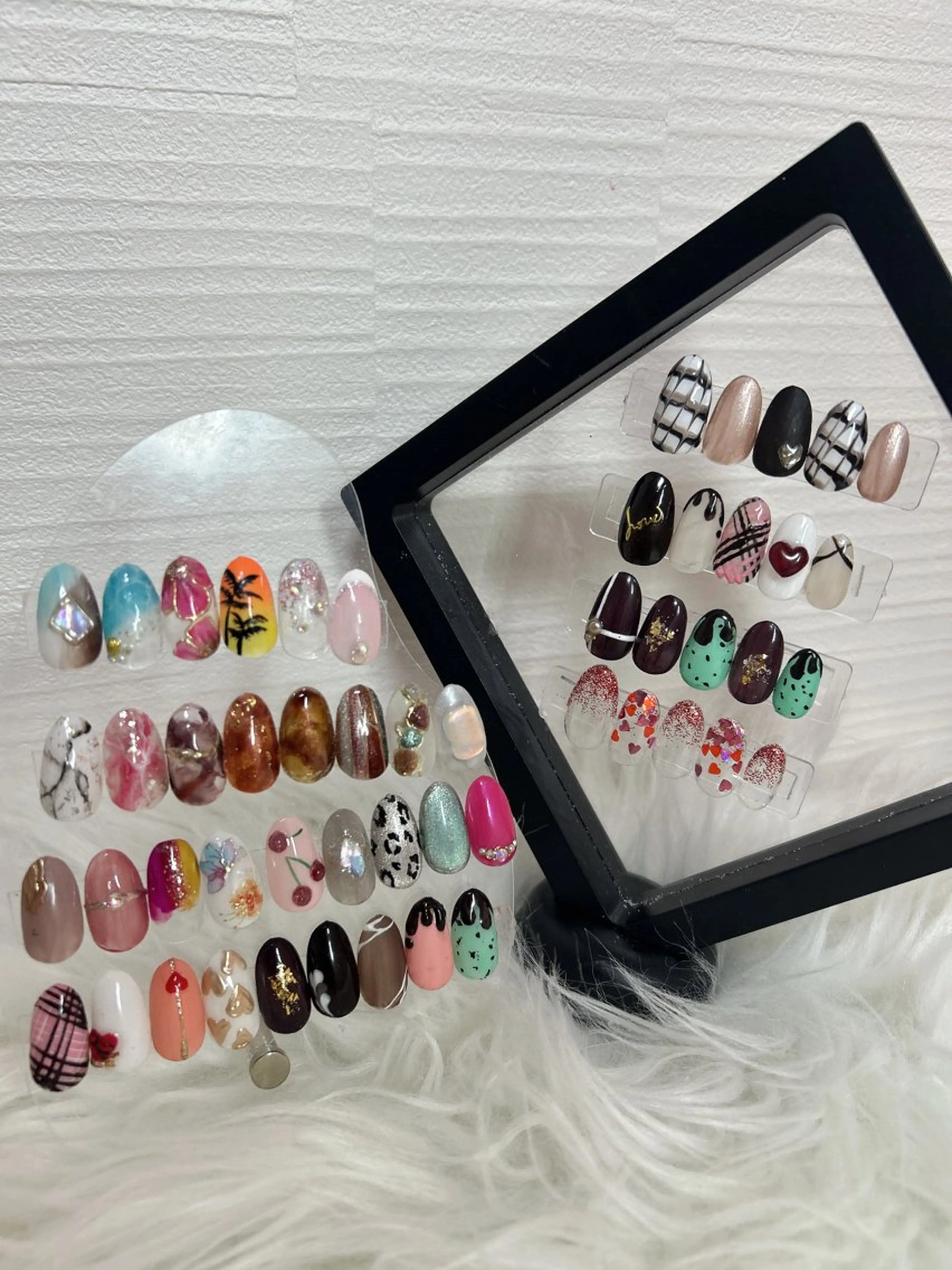 ネイル バレンタイン Beauty　salon Alona所属・Nail salon Charmanteのネイルデザイン