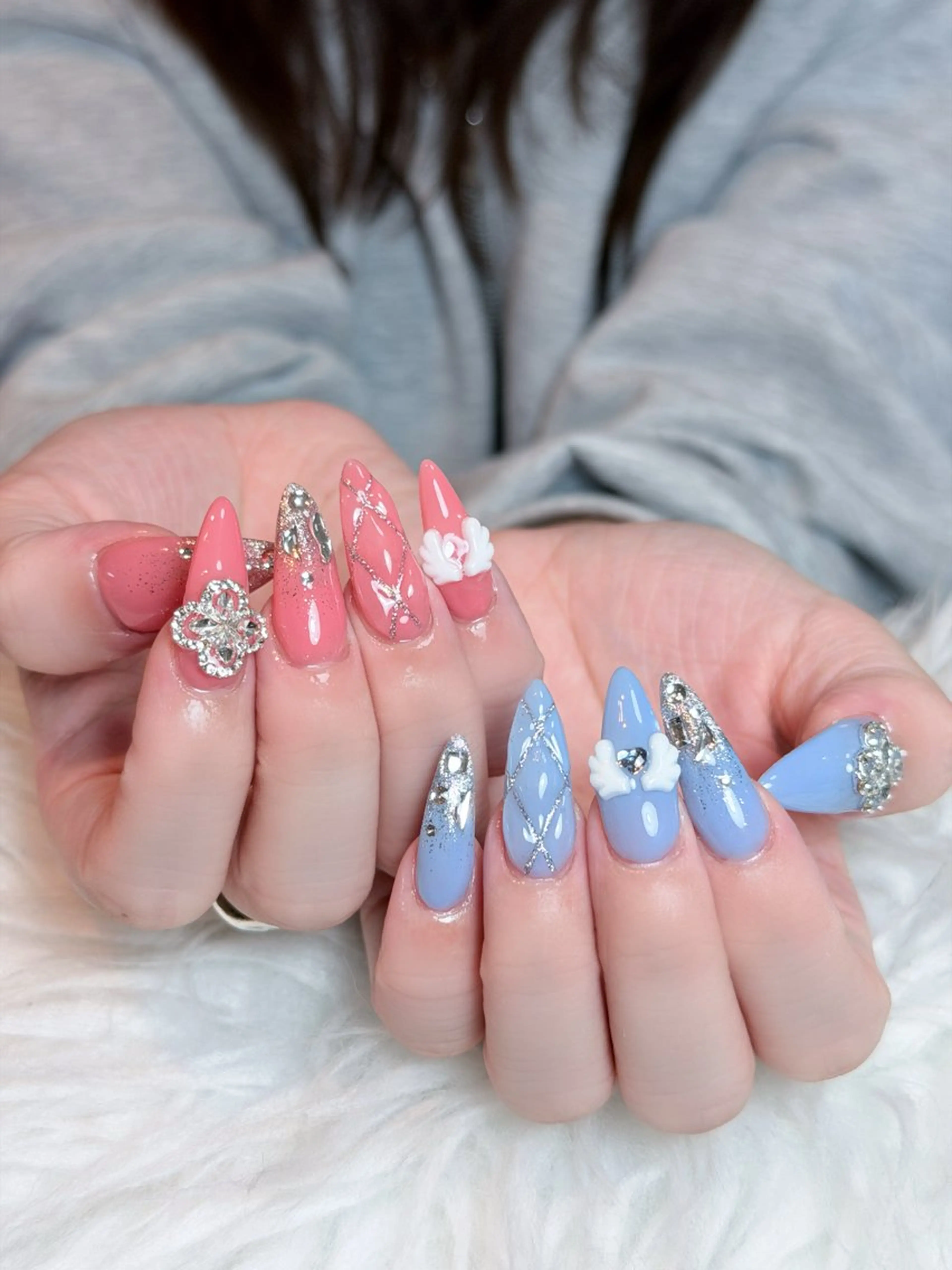 ネイル オーロラネイル ボルドー ブラウン 氷ネイル・うるうるネイル キラキラネイル ハンドネイル Julli NailStudioのネイルデザイン