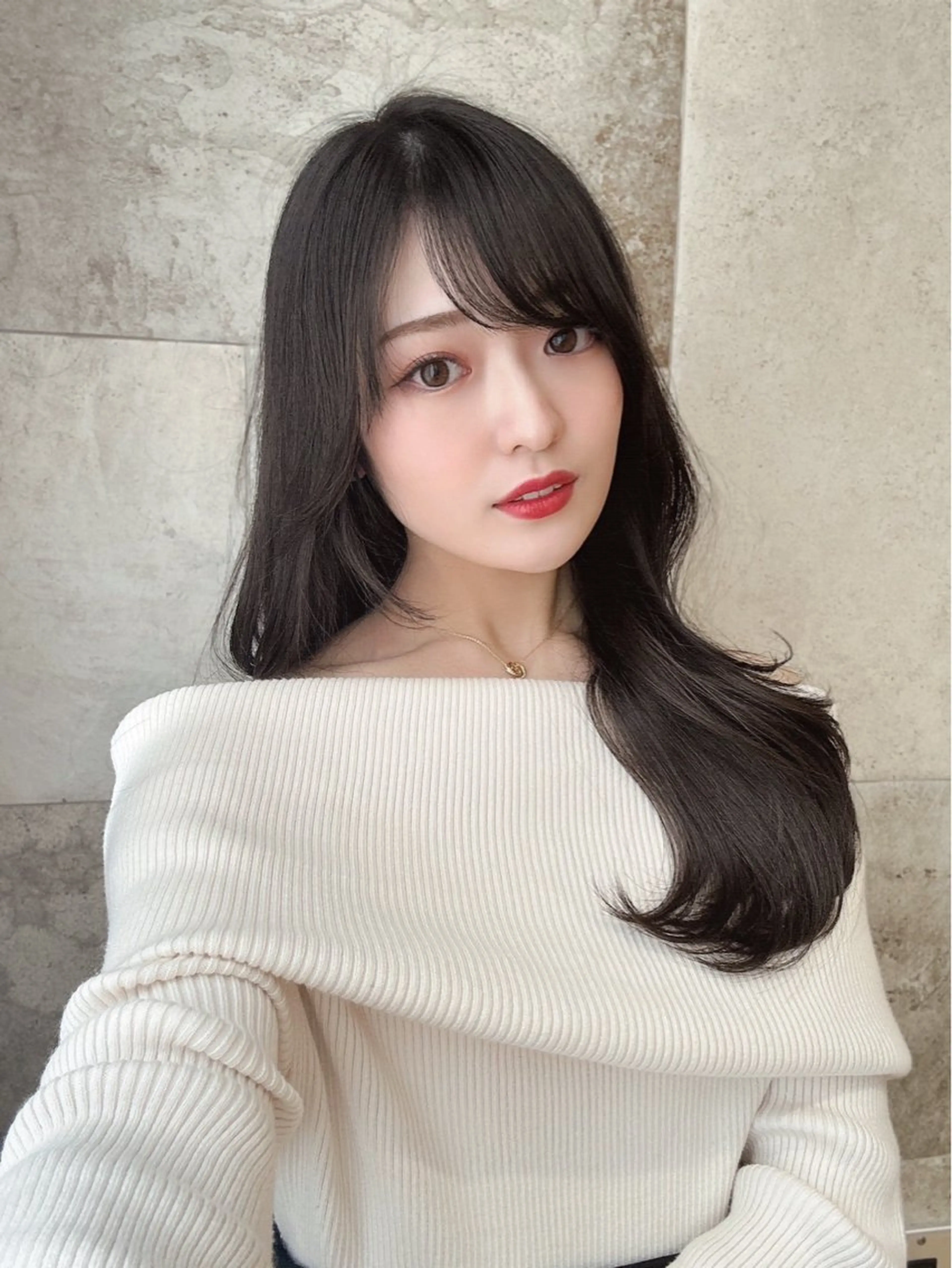 ロング 🌷透明感カラー🌷 内田零菜のヘアスタイル