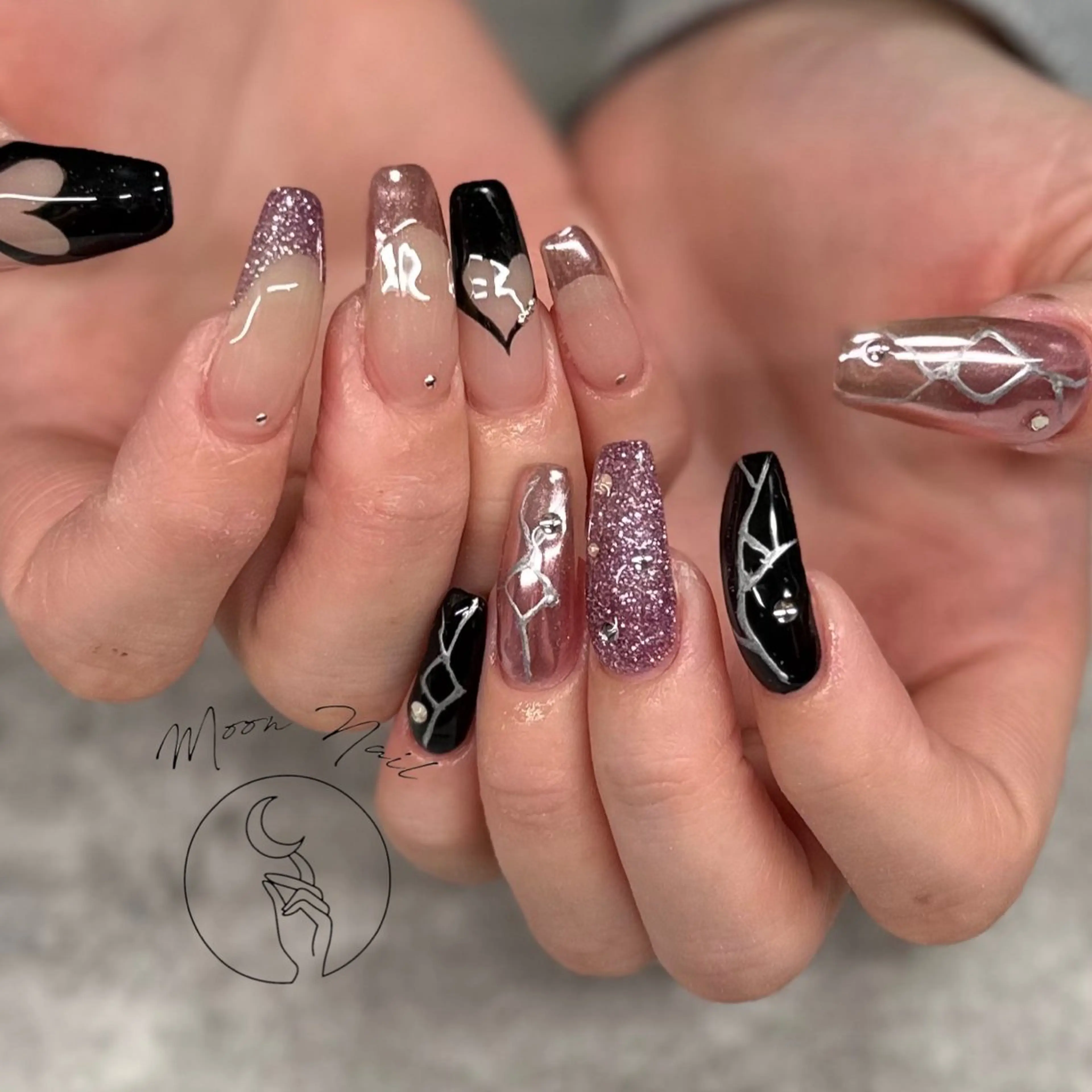 ネイル ハンドネイル Moon  Nail /栄　大須のネイルデザイン