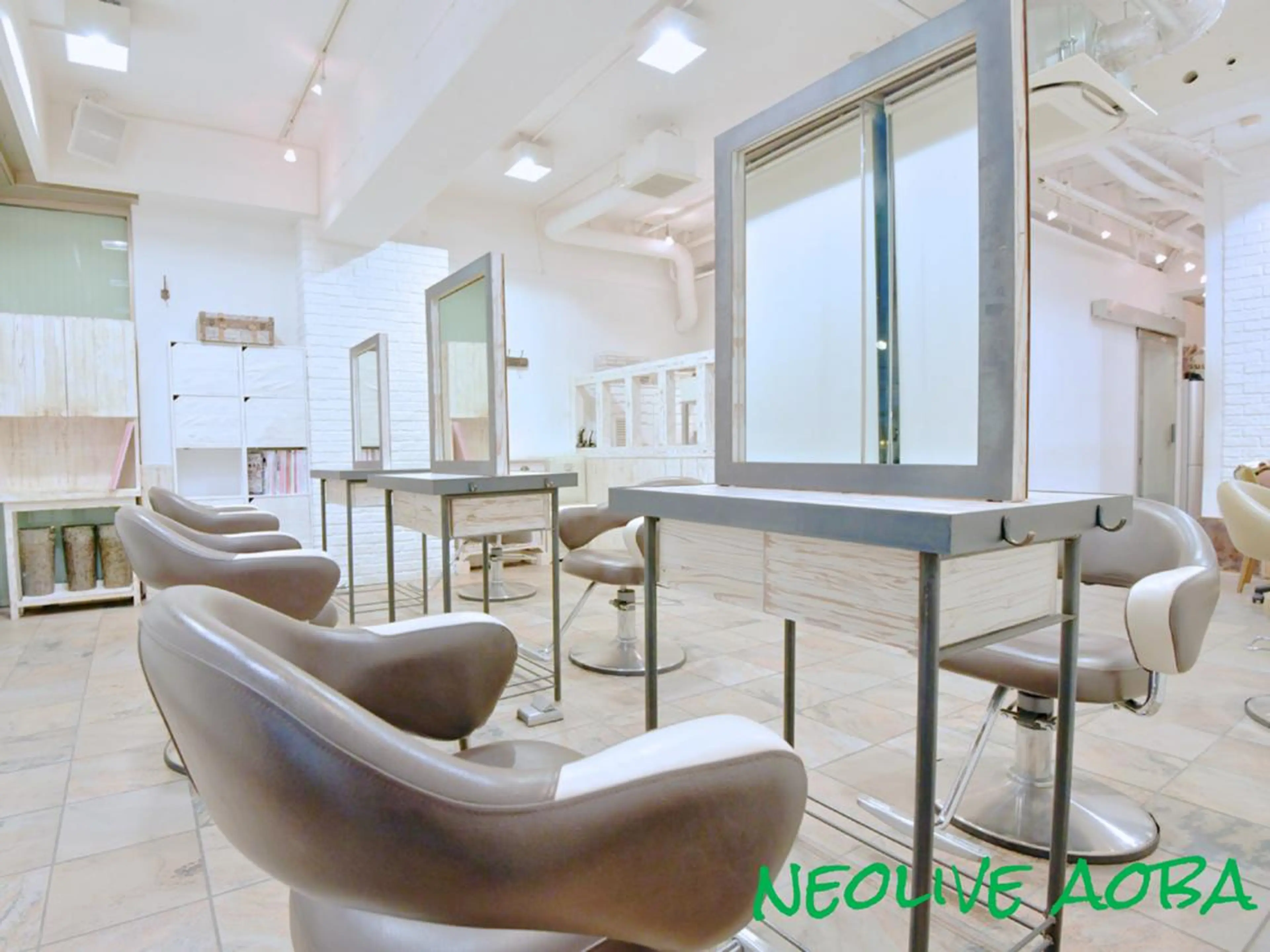 【髪質改善師】 鈴木伸之介のヘアスタイル