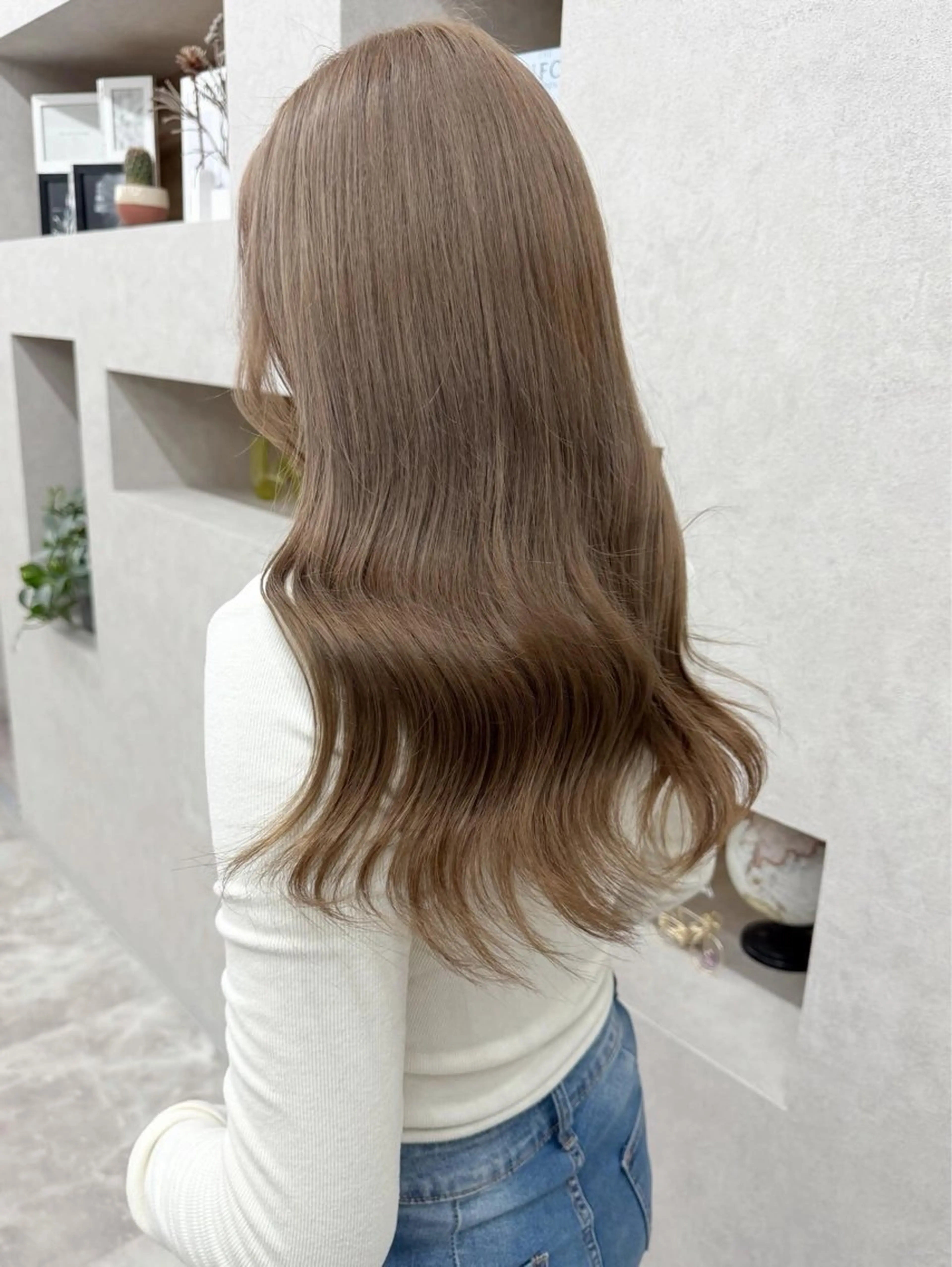 セミロング カラー ベージュカラー ブリーチ ブラウンカラー グレージュ ミルクティーブラウン ヘアカラー ブリーチ/ベージュ 💕/momoaのヘアスタイル