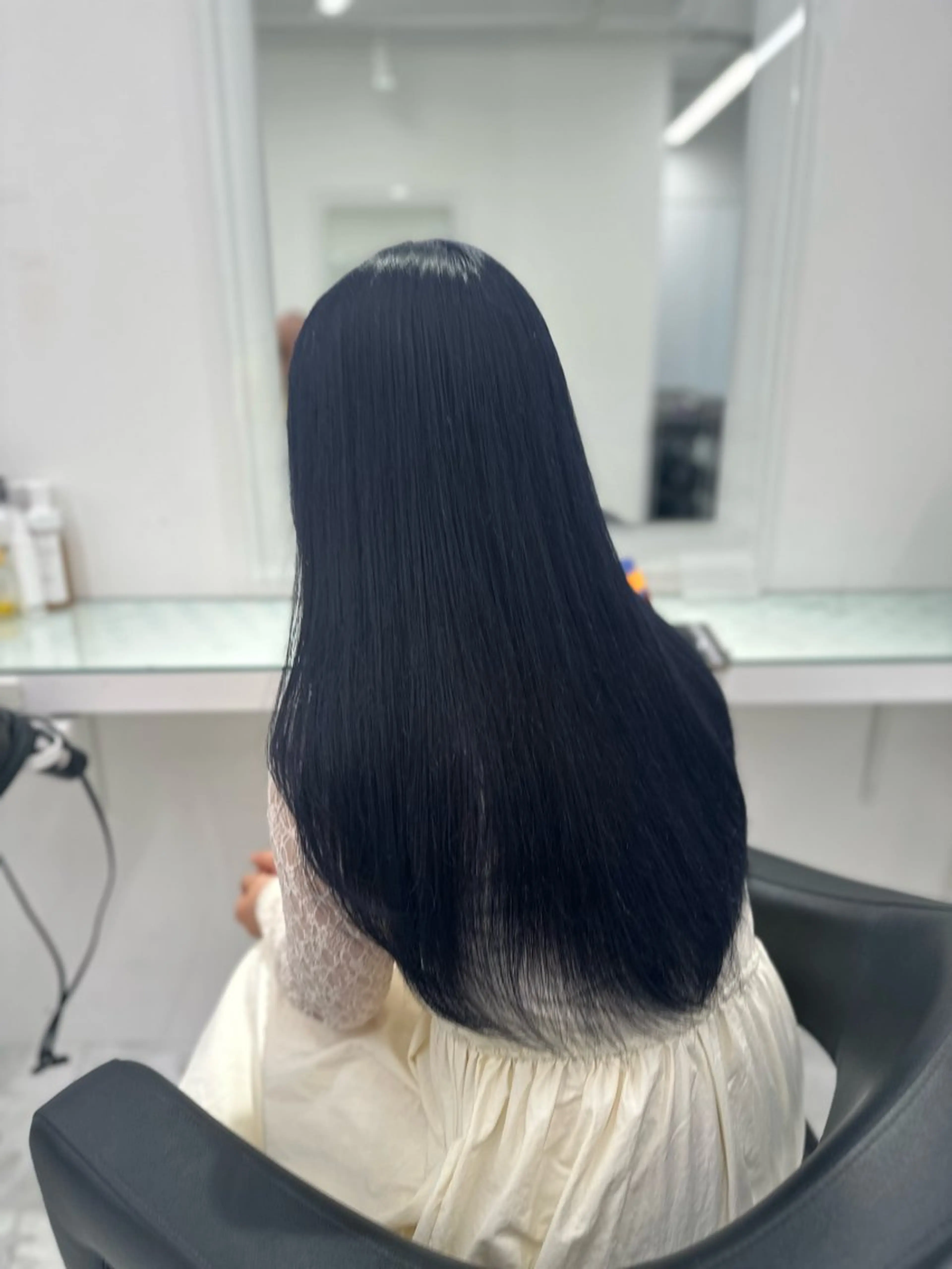 ロング カラー ヘアカラー トリートメント ヘッドスパ ヘアセット ❄最強かわいいカラー ❄️MINA❄️のヘアスタイル