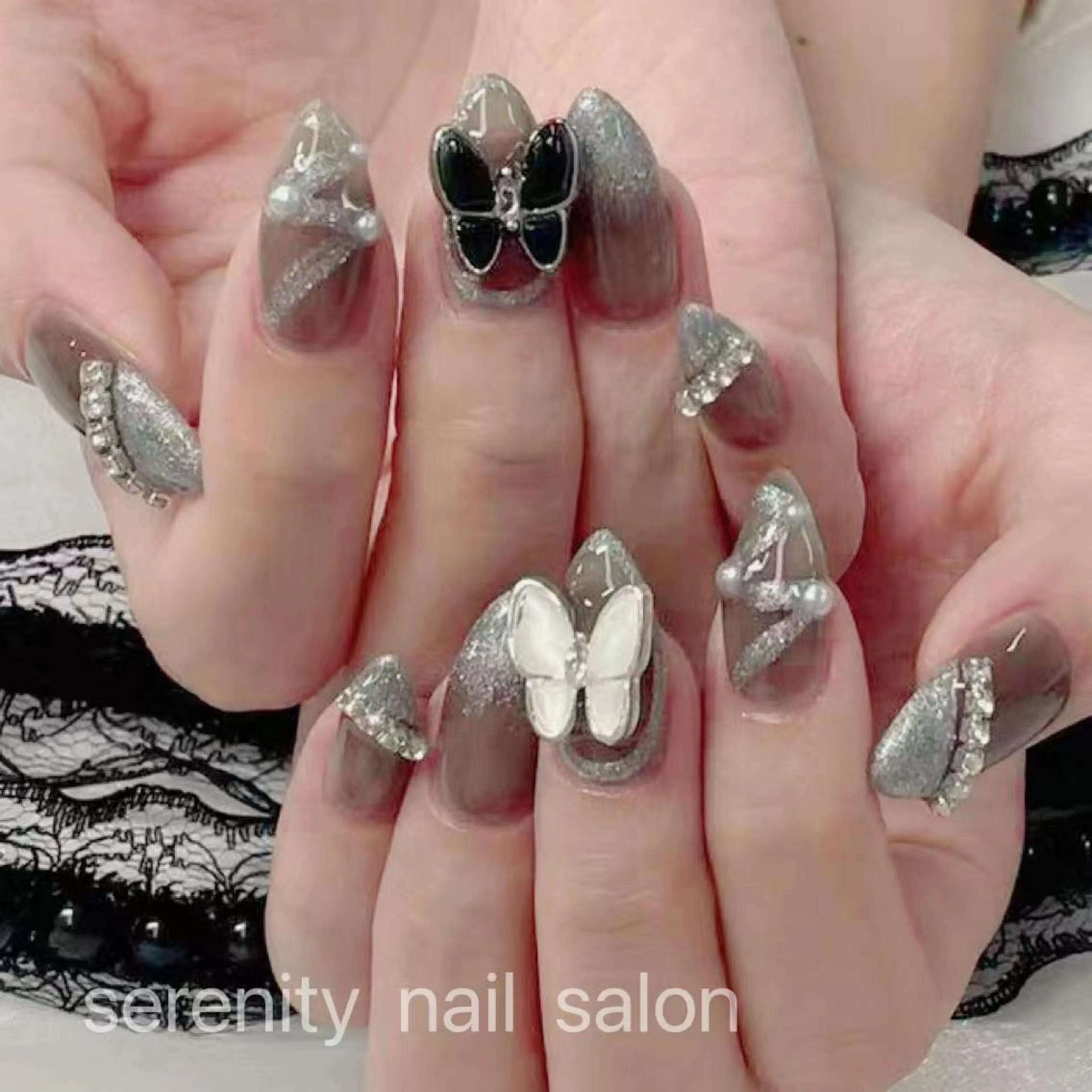 ネイル ハンドネイル ハンドケア ✨Serenity Nail salonのネイルデザイン