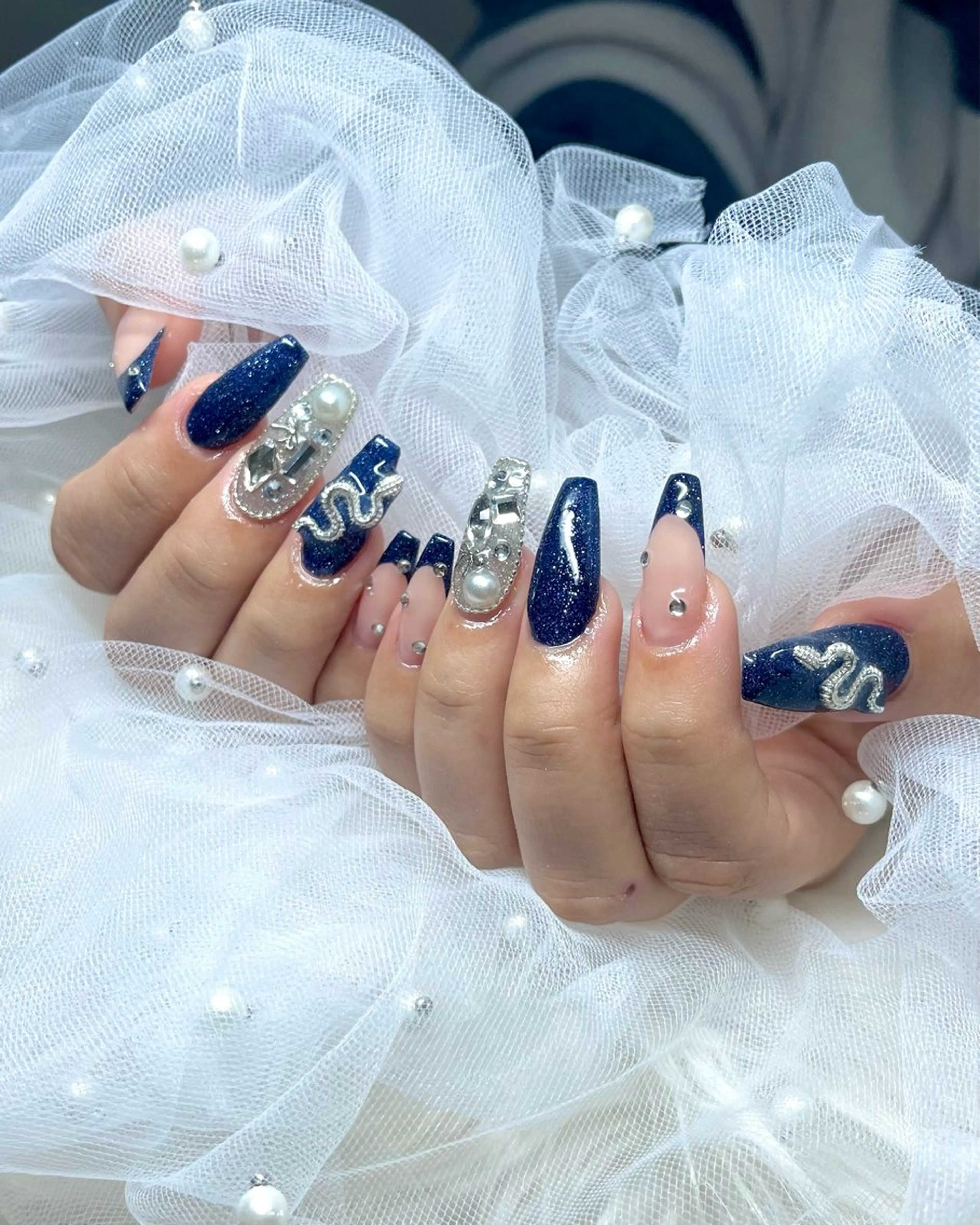 ネイル ラメ(グリッター) ネイビー ハンドネイル fox. nail__sakiのネイルデザイン