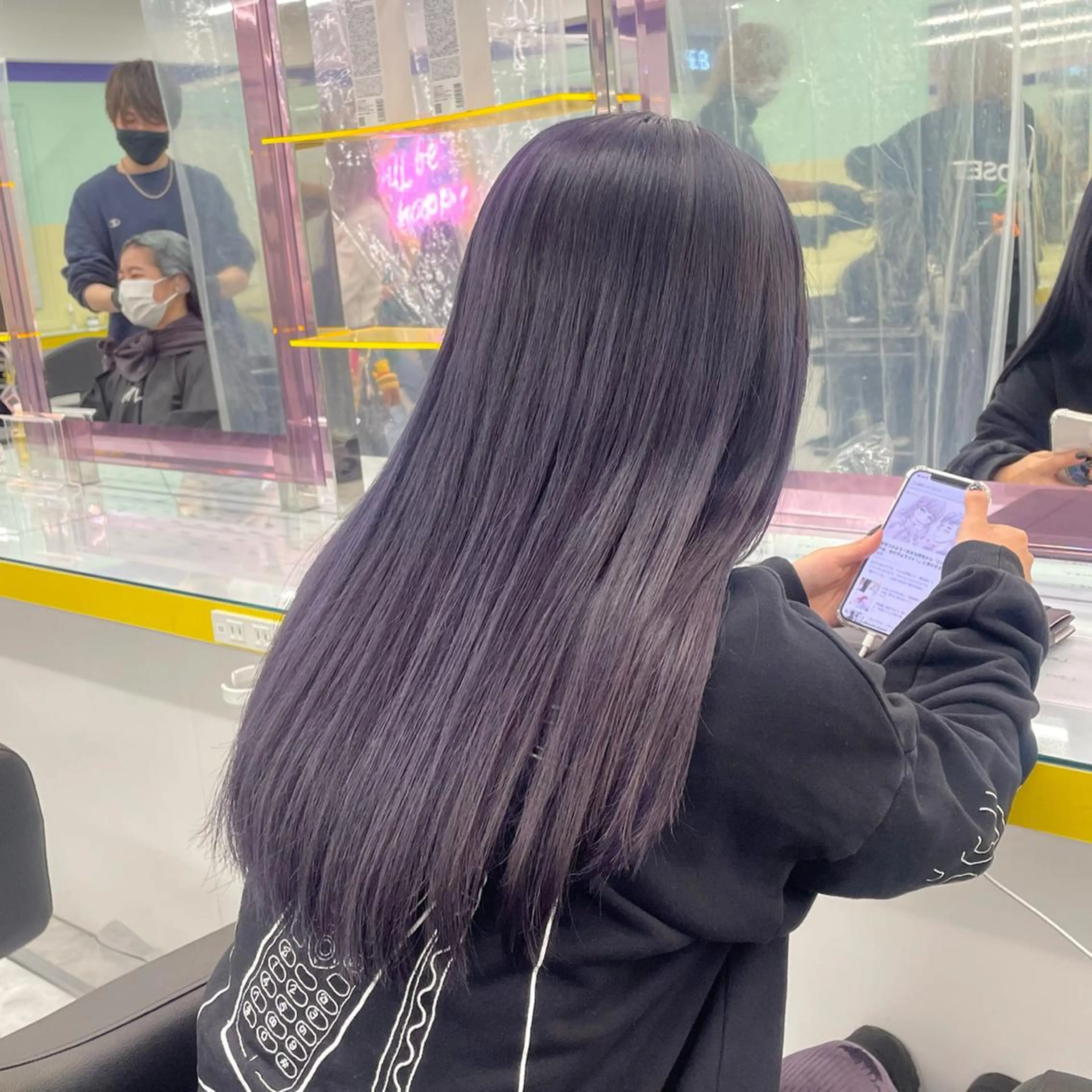 ロング ピンクラベンダー 🤍韓国トレンド ヘア🤍miku🤍のヘアスタイル