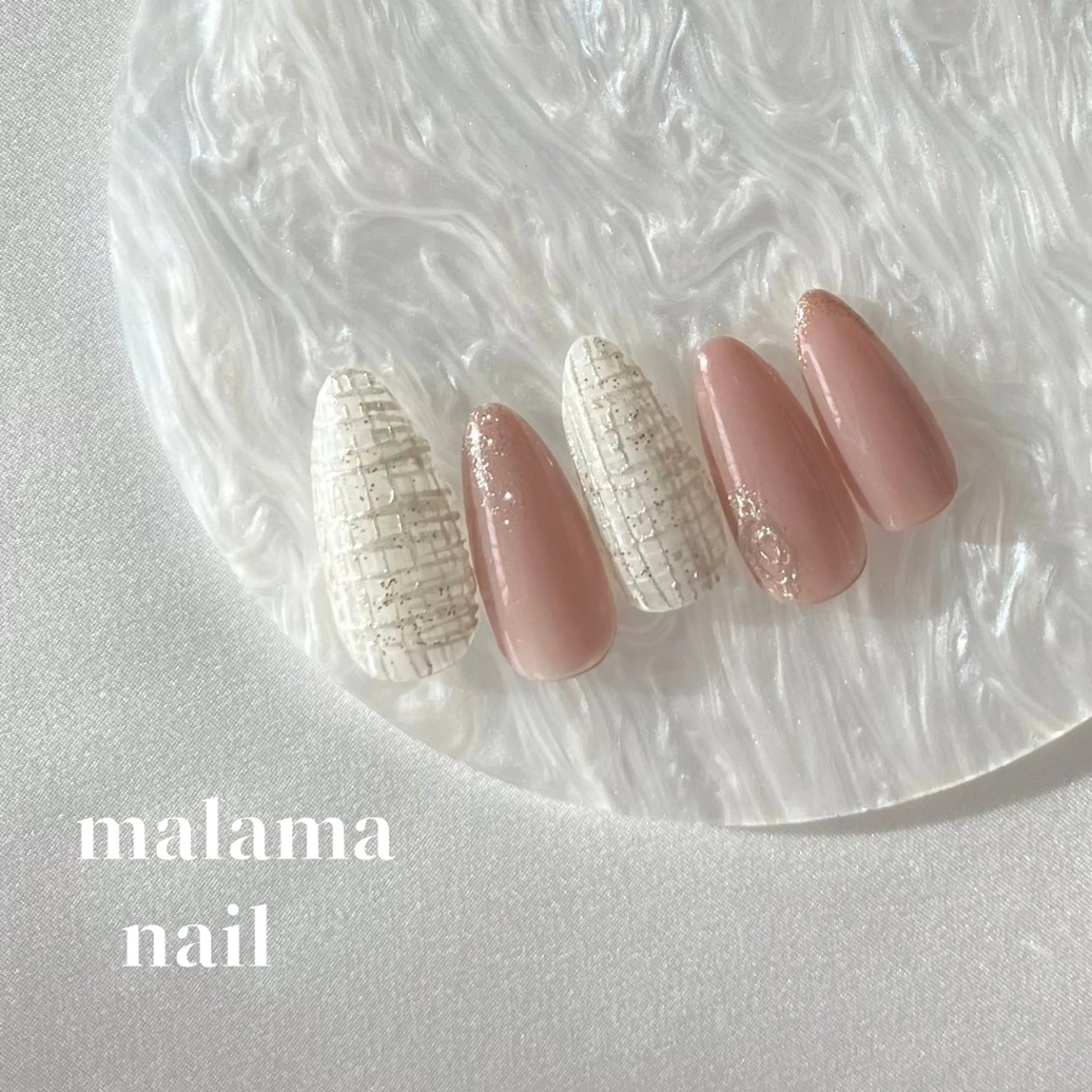 ネイル MALAMA NAILのネイルデザイン