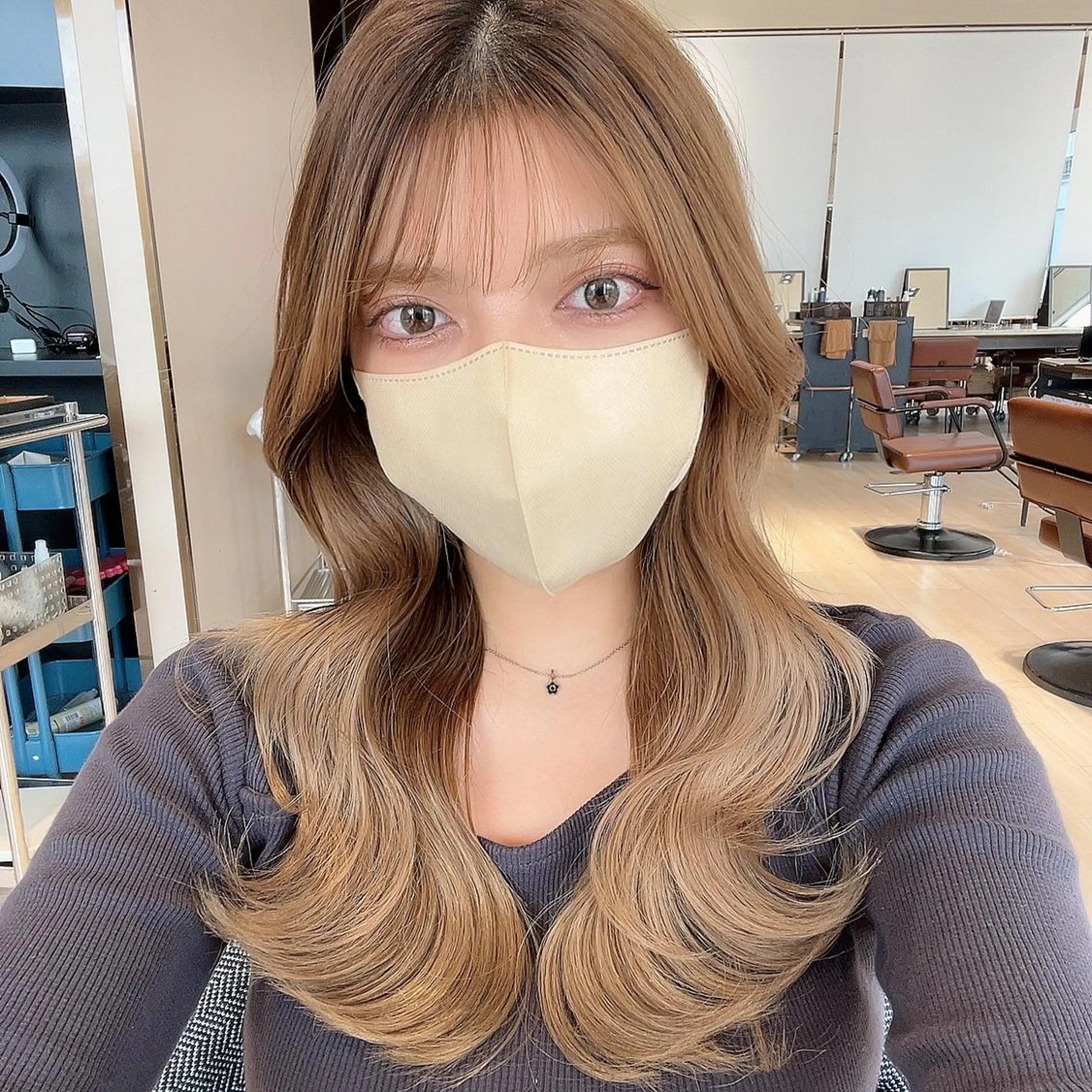 ロング カラー ベージュカラー レイヤーカット Je suis heureuse Tres所属・早朝セット☀️ レイヤー/Momoのヘアスタイル