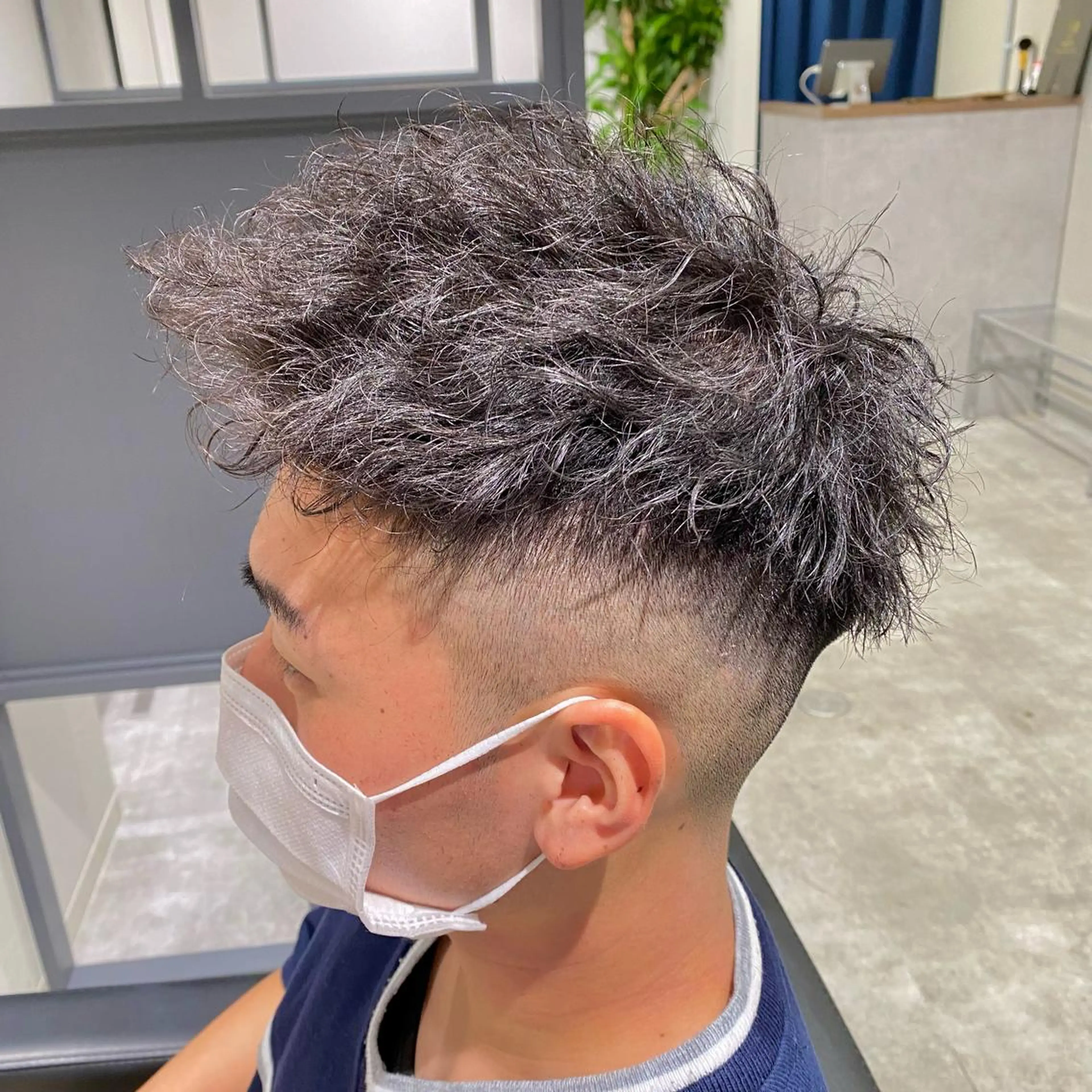 パーマ メンズ esu心斎橋所属・esu☀️勇美☀️ 髪質改善ストレートのヘアスタイル