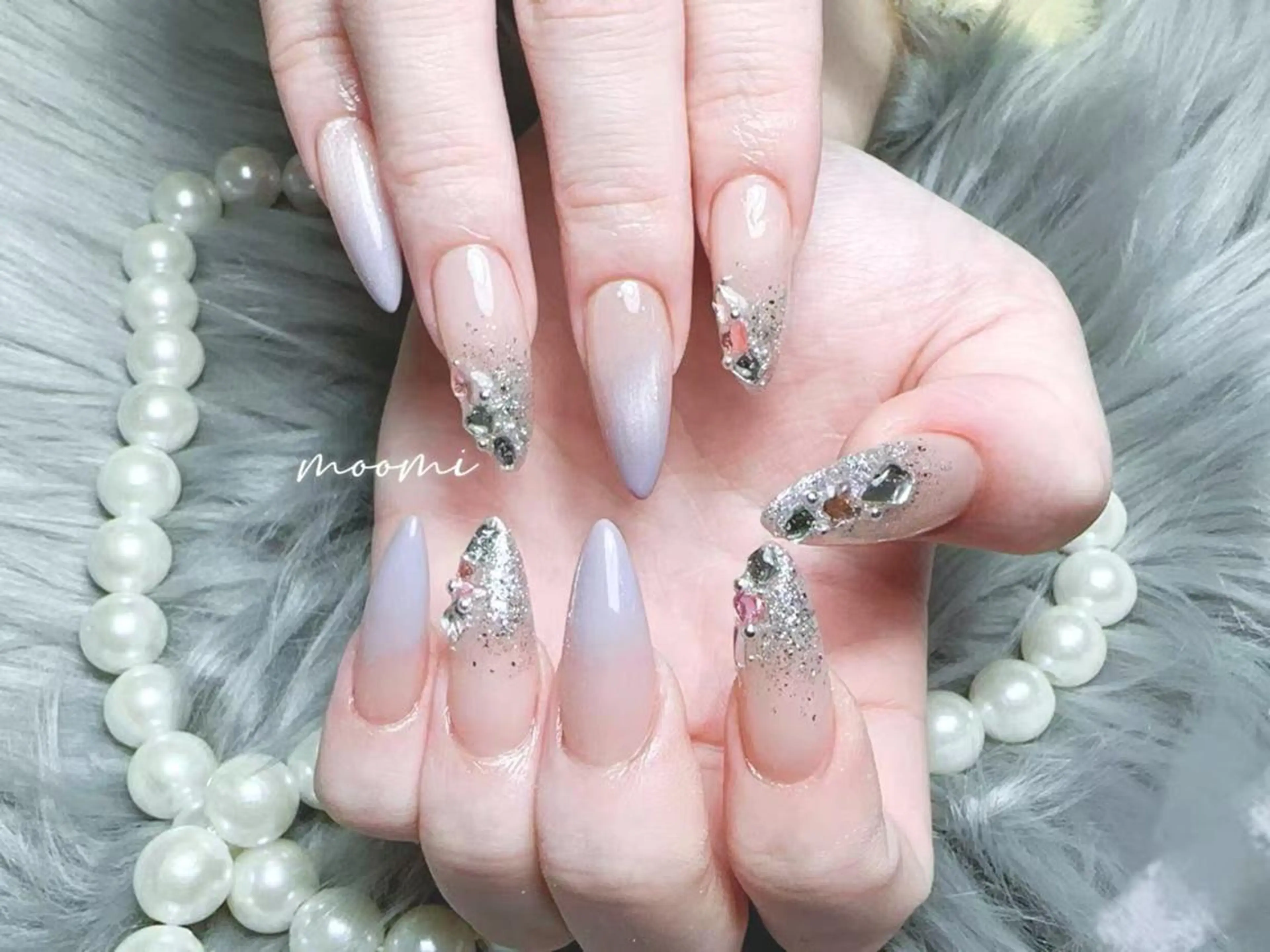 ネイル 長さ出し ジェルネイル グラデーション 韓国ネイル マグネットネイル moomi nail スカルプ専門のネイルデザイン