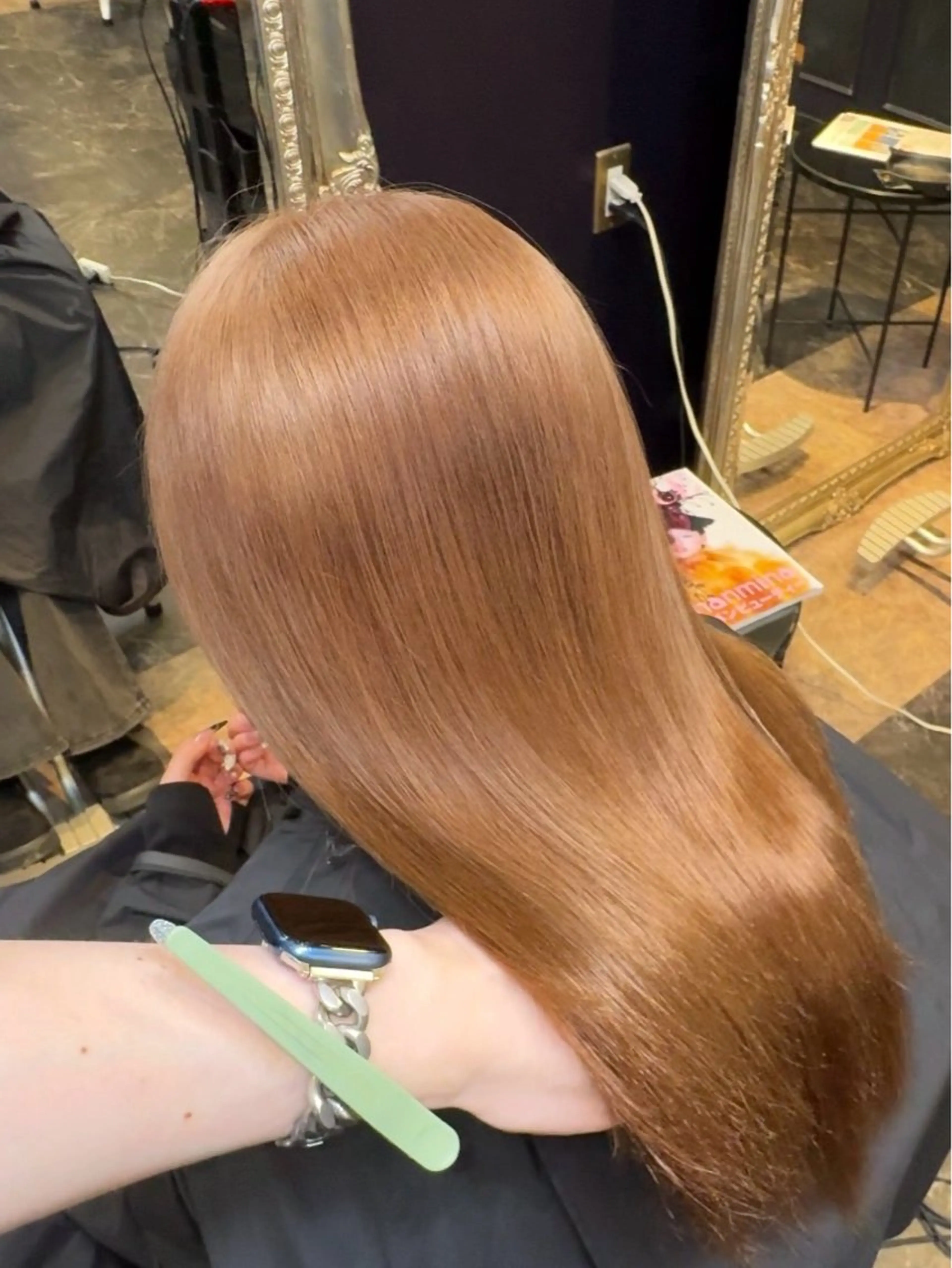 セミロング カラー ブラウンカラー ダブルカラー ミルクティーブラウン ヘアカラー ハイトーン× 髪質改善/舘野 涼太のヘアスタイル