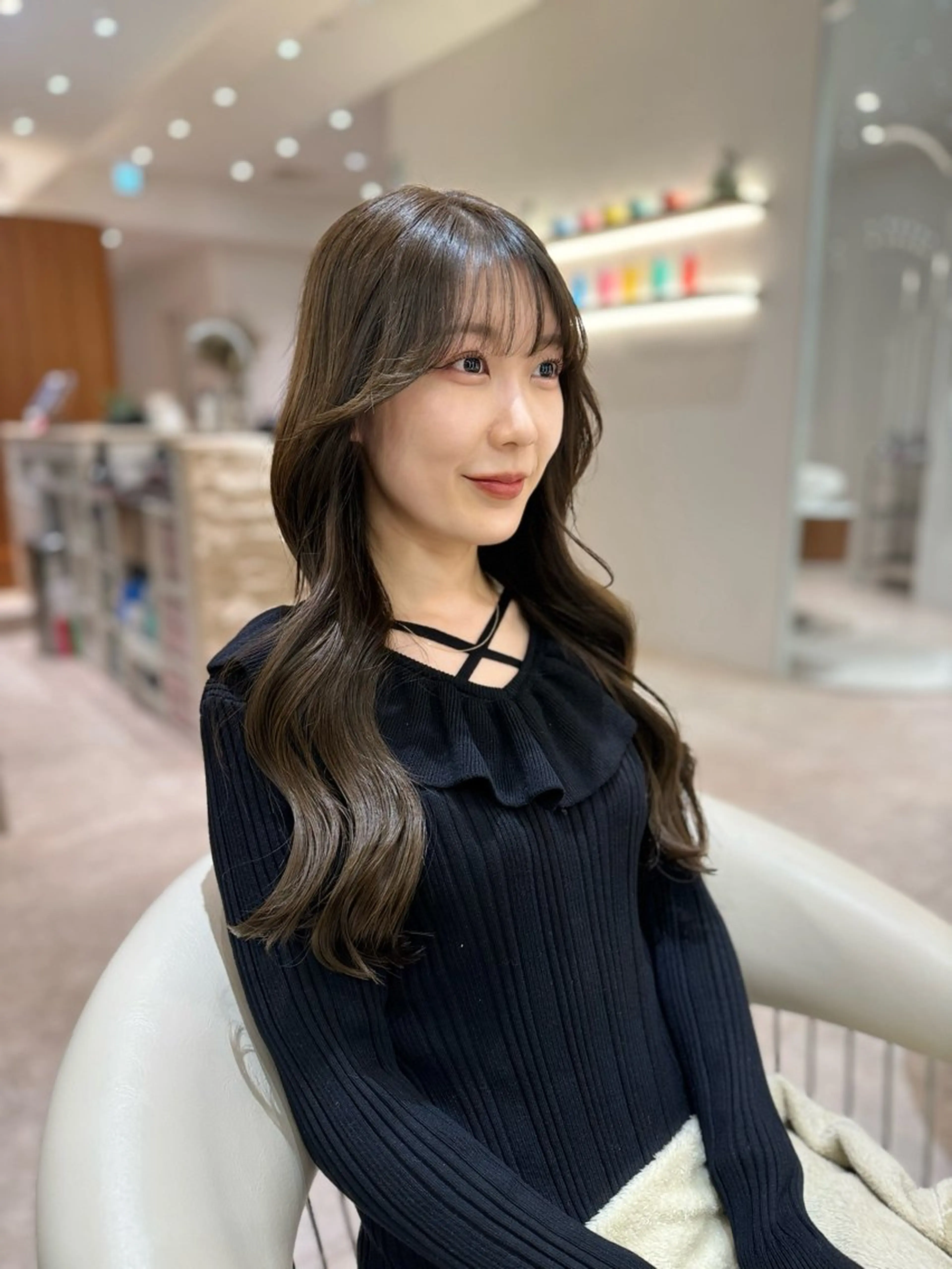 ロング カラー ベージュカラー グレージュ オリーブベージュ オリーブグレージュ オリーブグレー 韓国レイヤー🇰🇷 韓国研修◎渋谷カイトのヘアスタイル