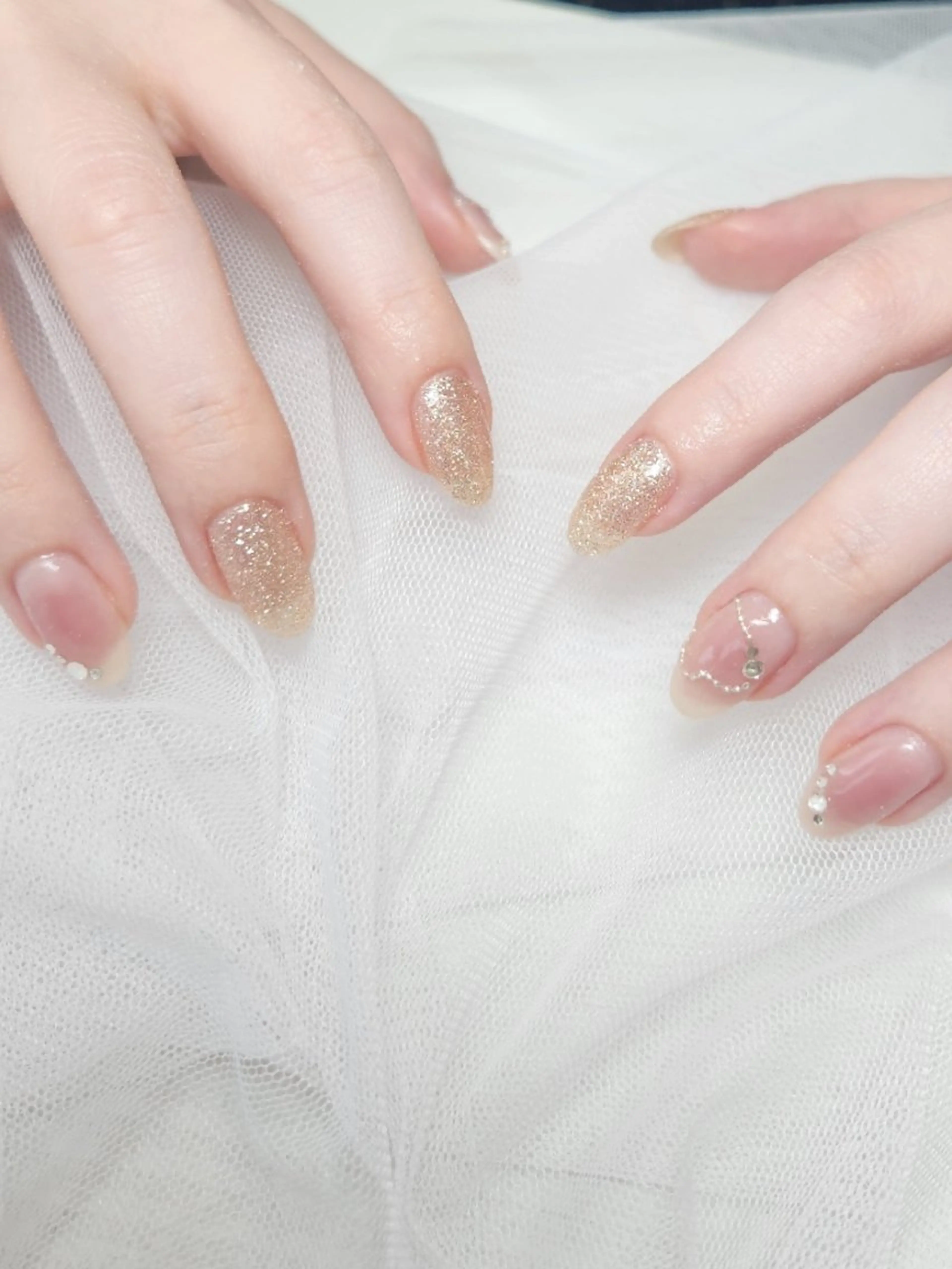 ネイル チークネイル ジェルネイル ハート キラキラネイル 韓国ネイル Nailroom3  古屋明美のネイルデザイン